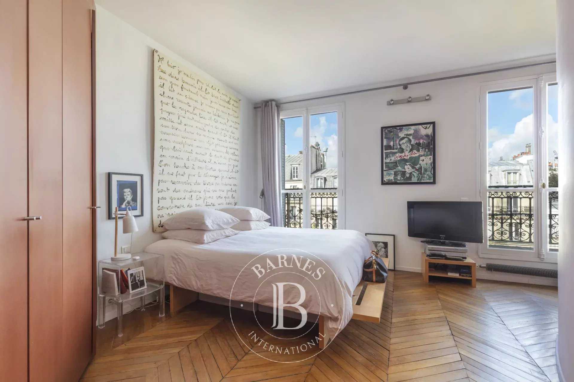 Paris  - Apartment 3 Bedrooms