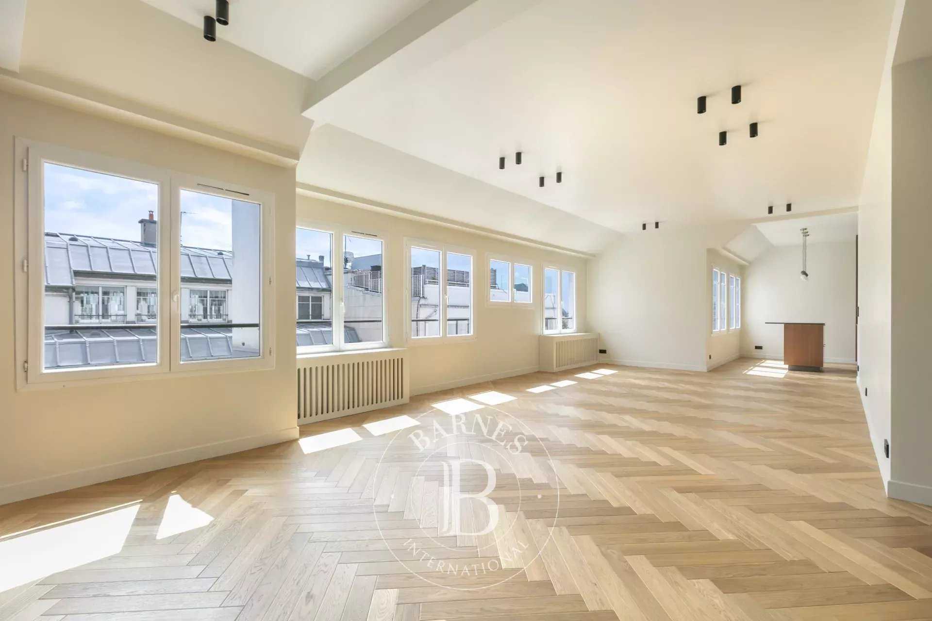 Appartement Paris 75008  -  ref 87030330 (picture 3)