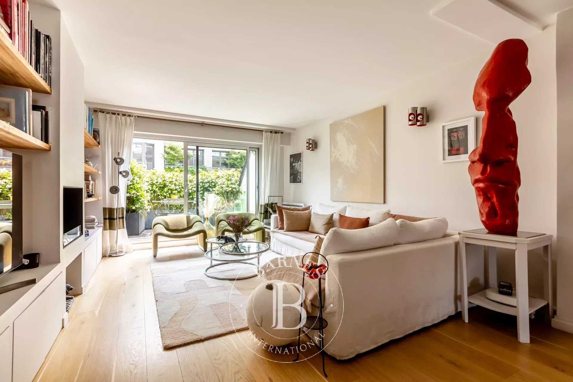 Appartement Paris 75017  -  ref 85982336 (picture 2)