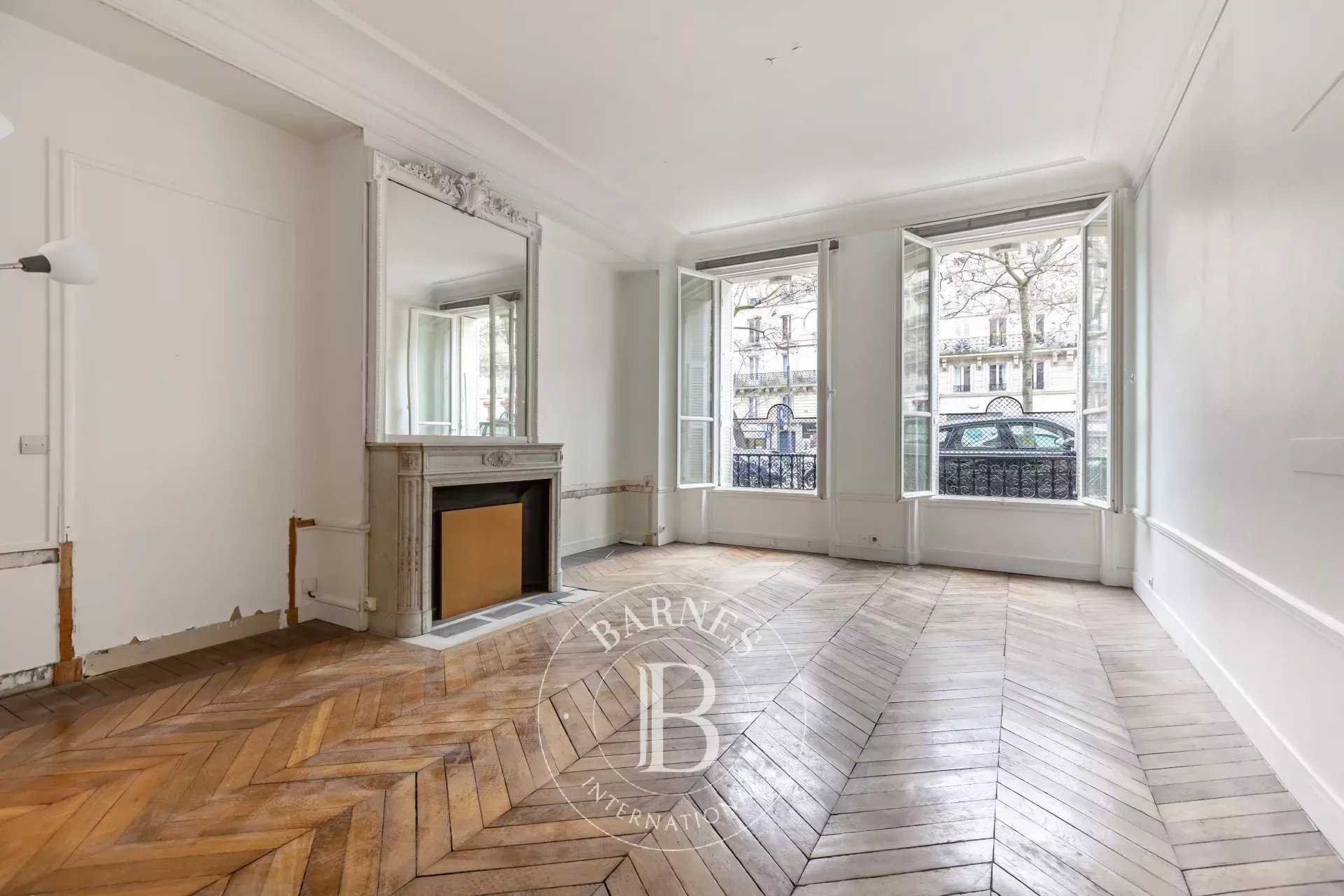 Apartment Paris 75017  -  ref 85637419 (picture 1)