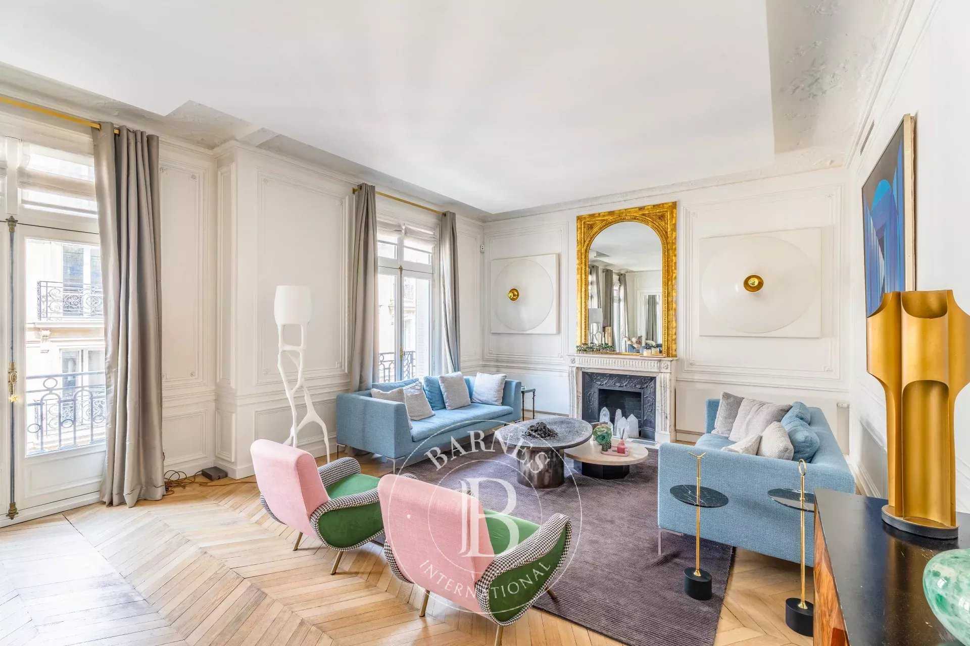 Appartement Paris 75008  -  ref 85826814 (picture 2)