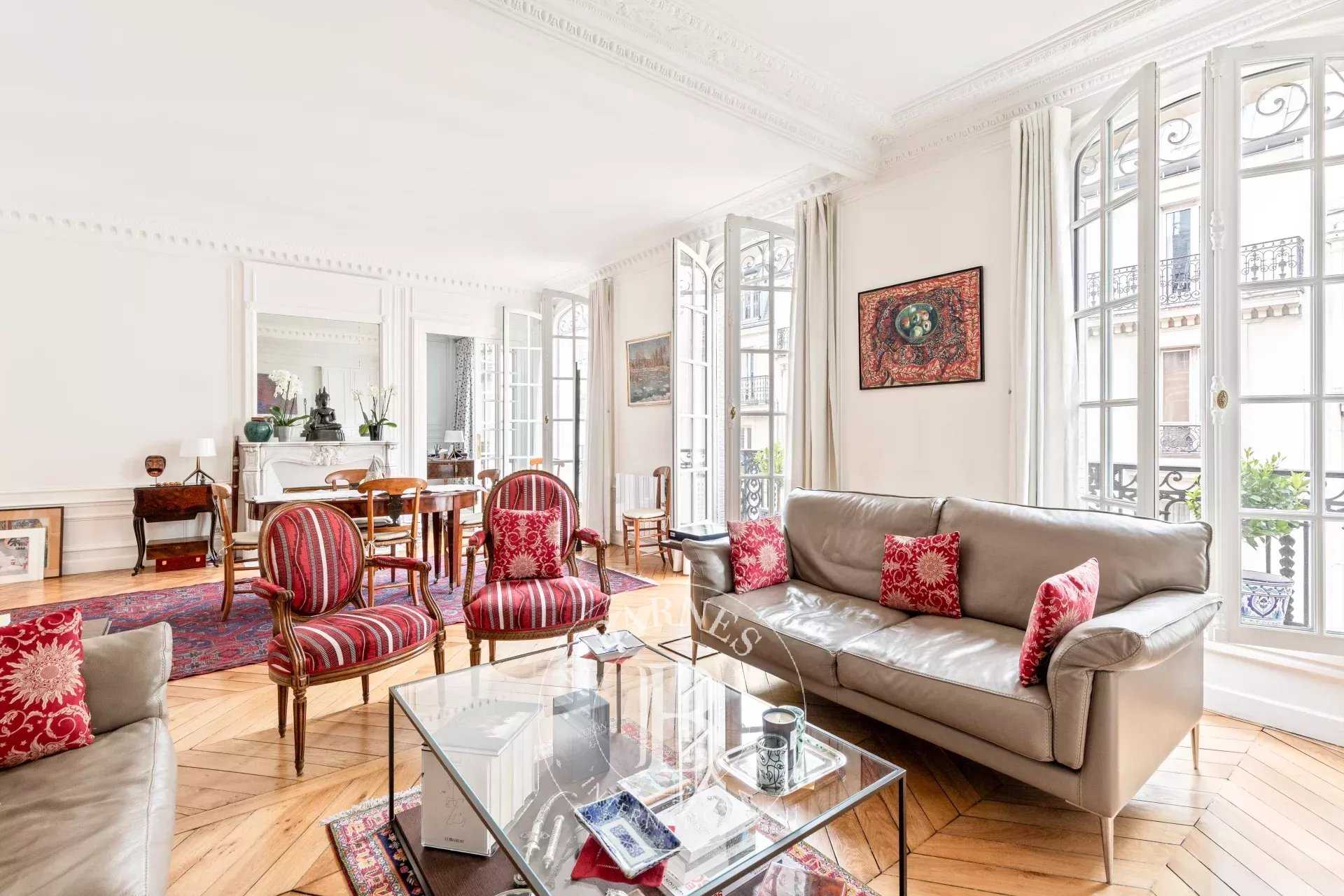 Apartment Paris 75017  -  ref 85865572 (picture 1)