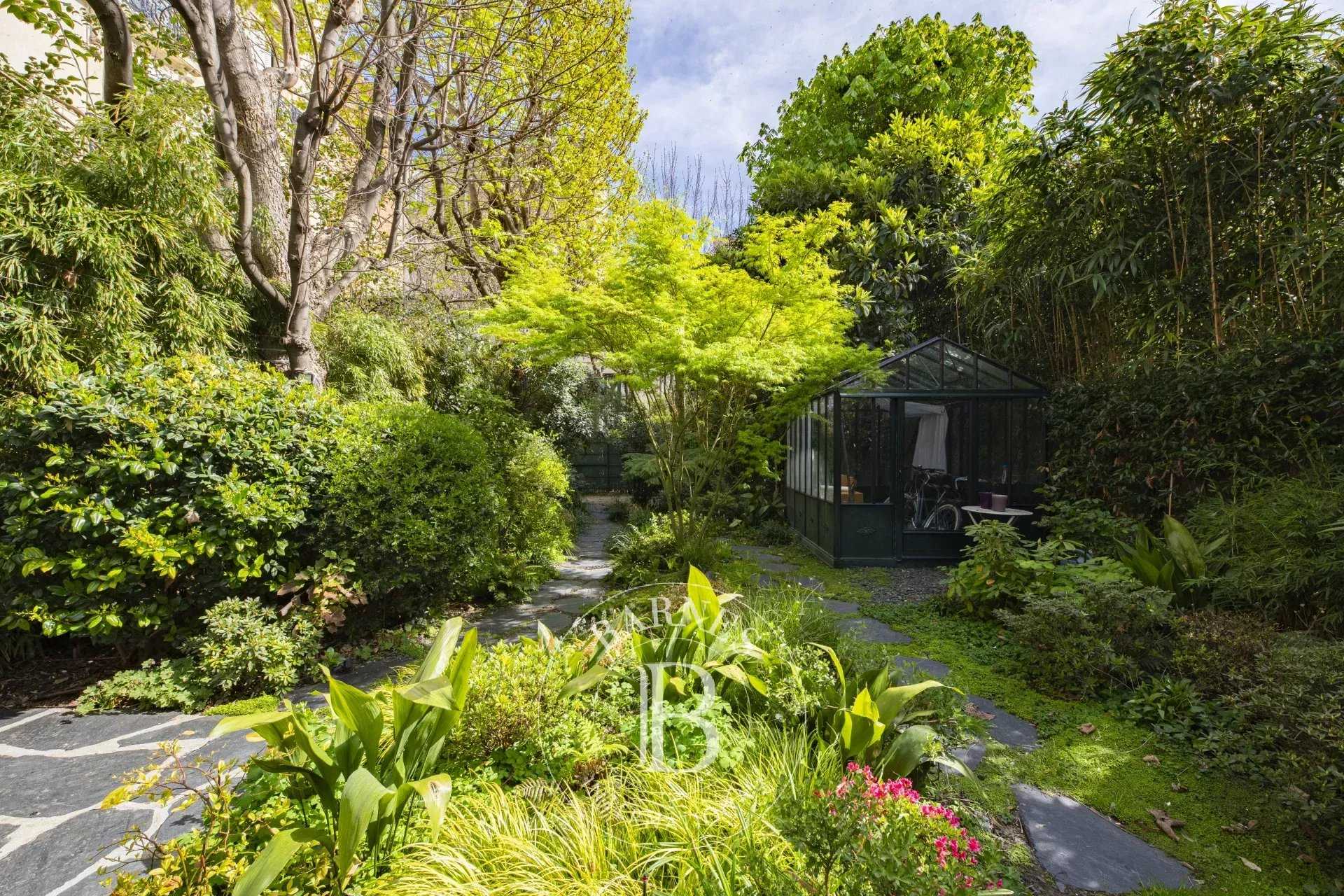 Apartment Paris 75017  -  ref 84048106 (picture 2)