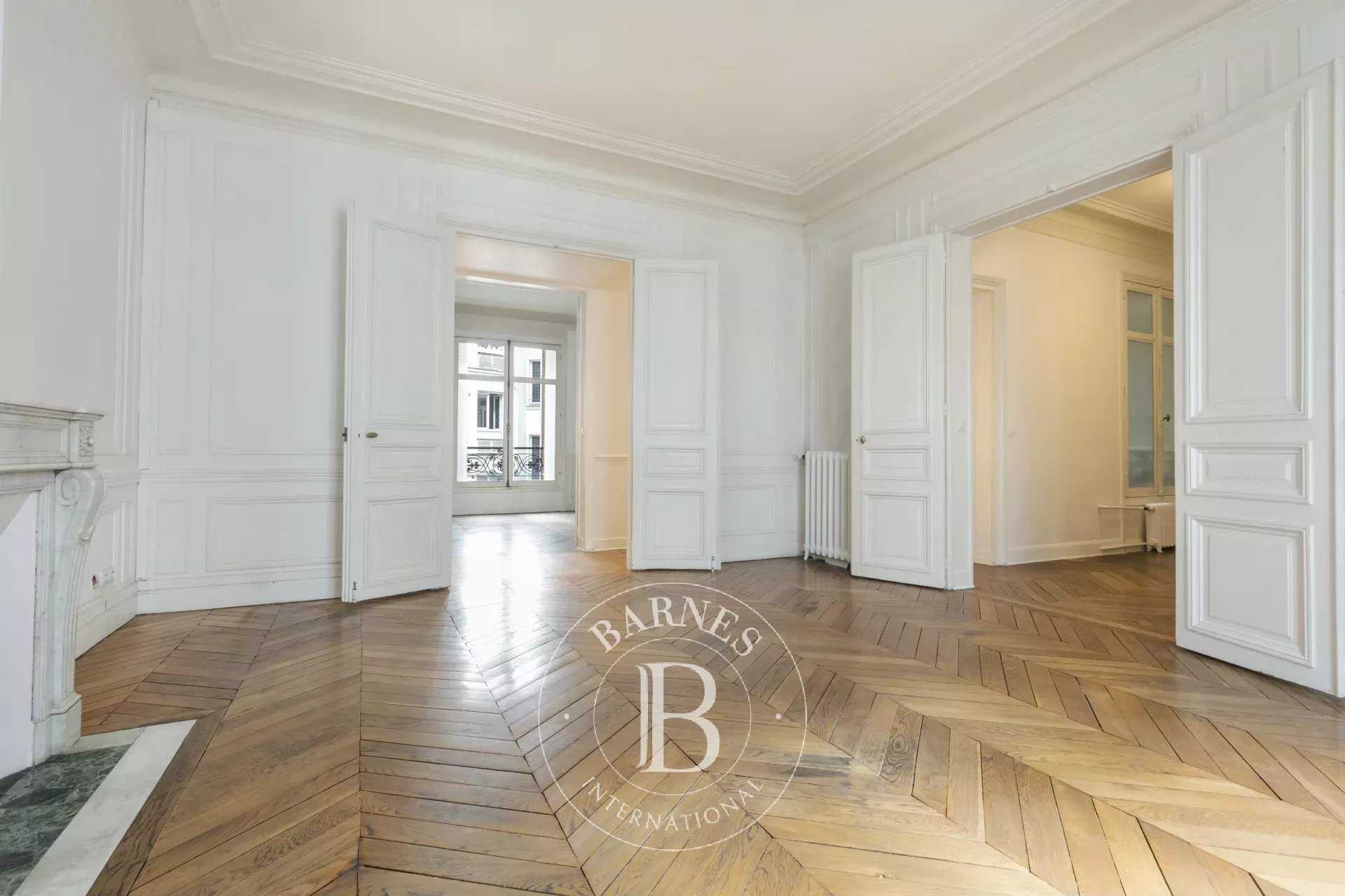 Appartement Paris 75017  -  ref 85895014 (picture 2)