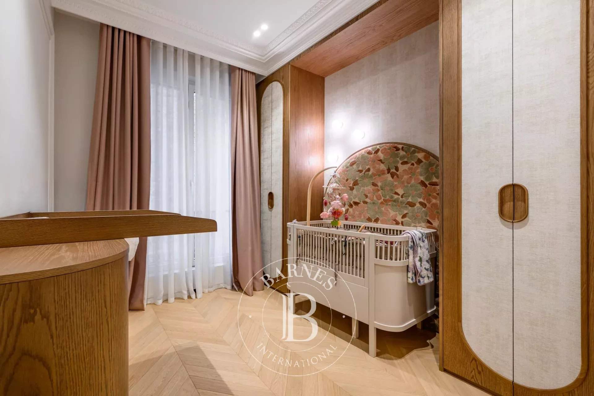 Paris  - Appartement 5 Pièces 3 Chambres - picture 18