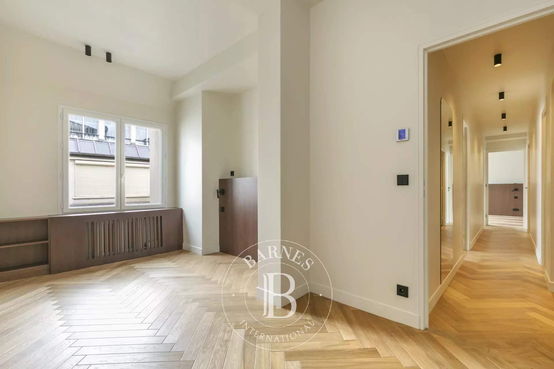 Paris  - Apartment 4 Bedrooms - picture 12