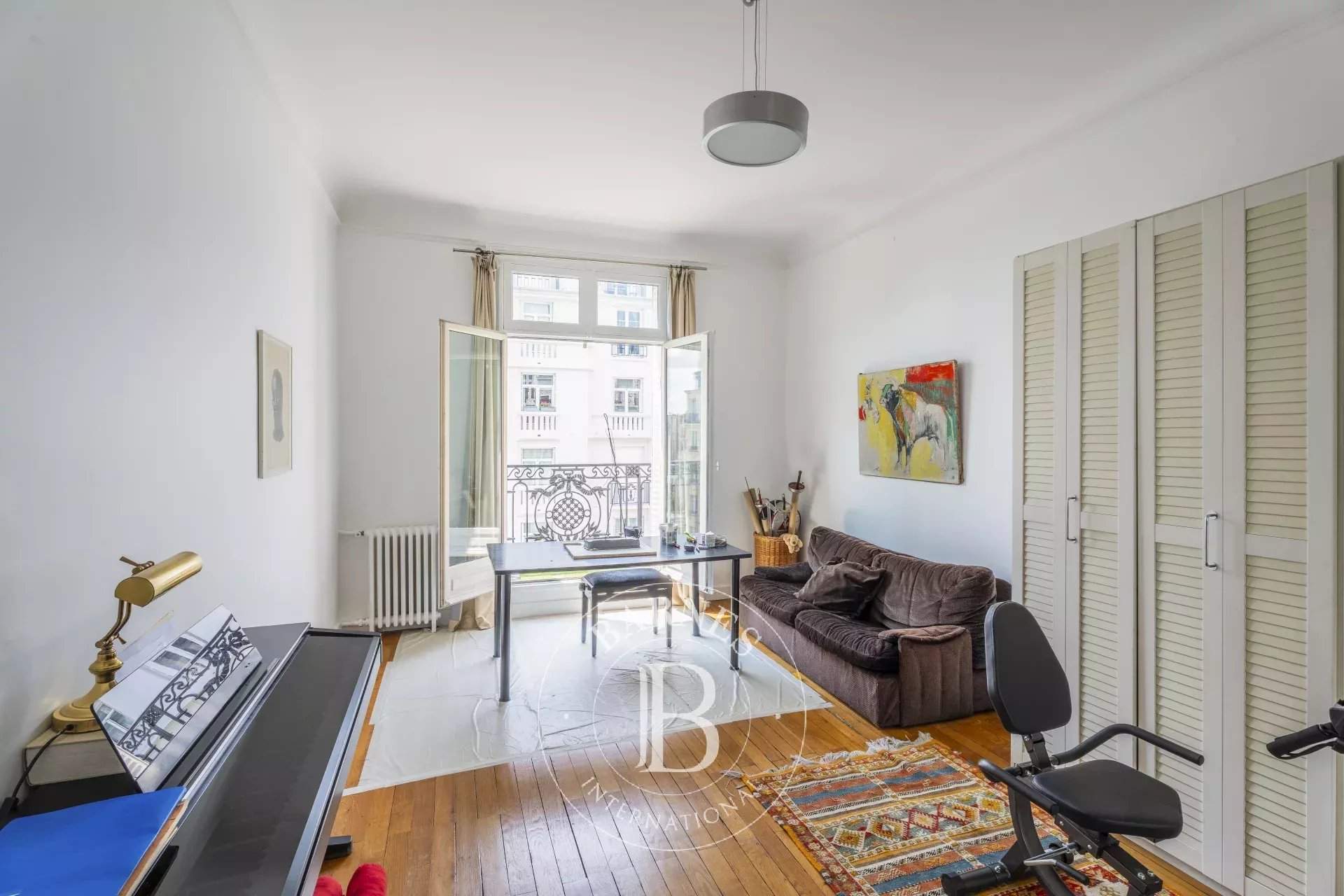Paris  - Apartment 5 Bedrooms - picture 17