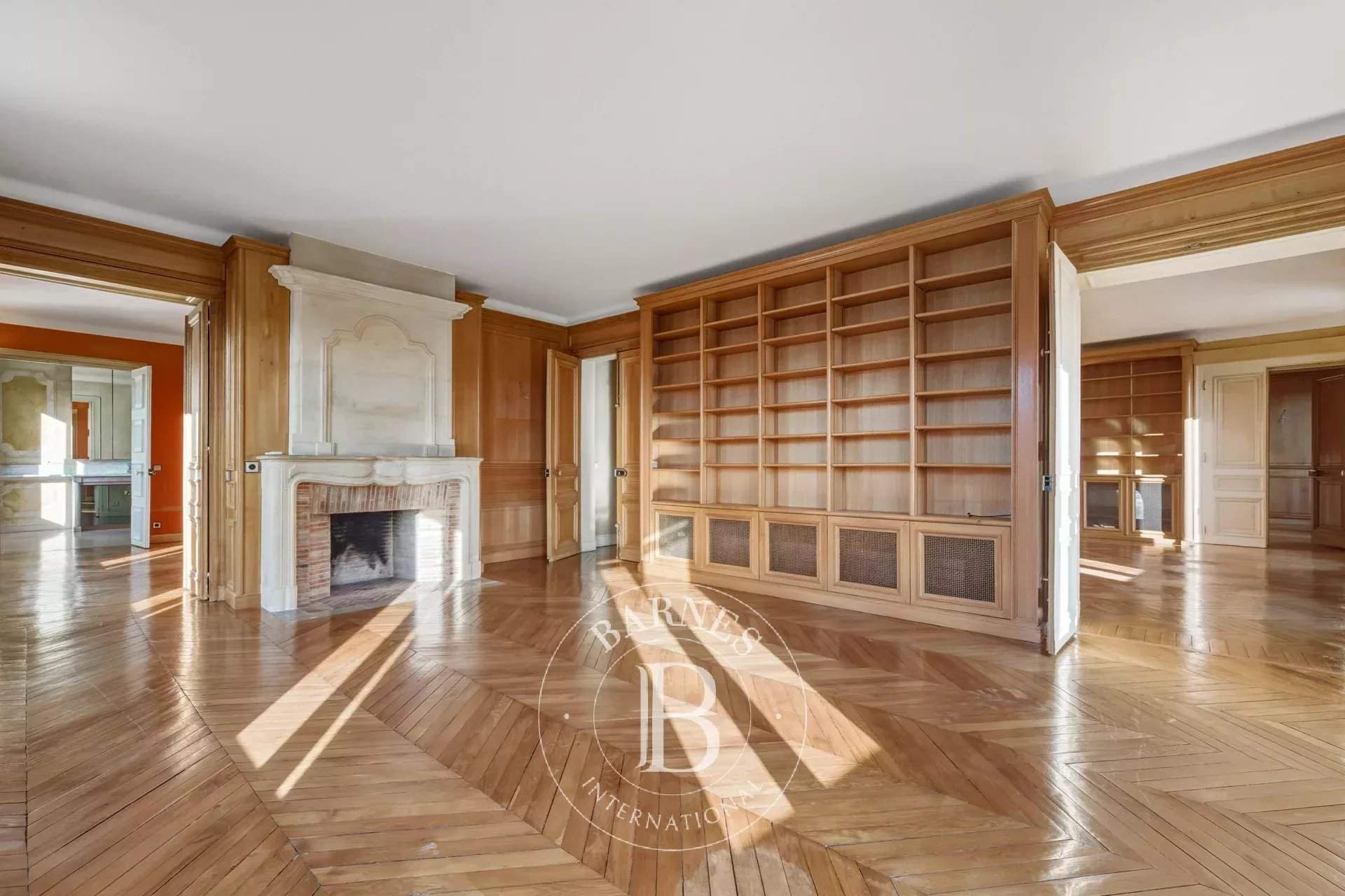 Paris  - Apartment 3 Bedrooms - picture 9