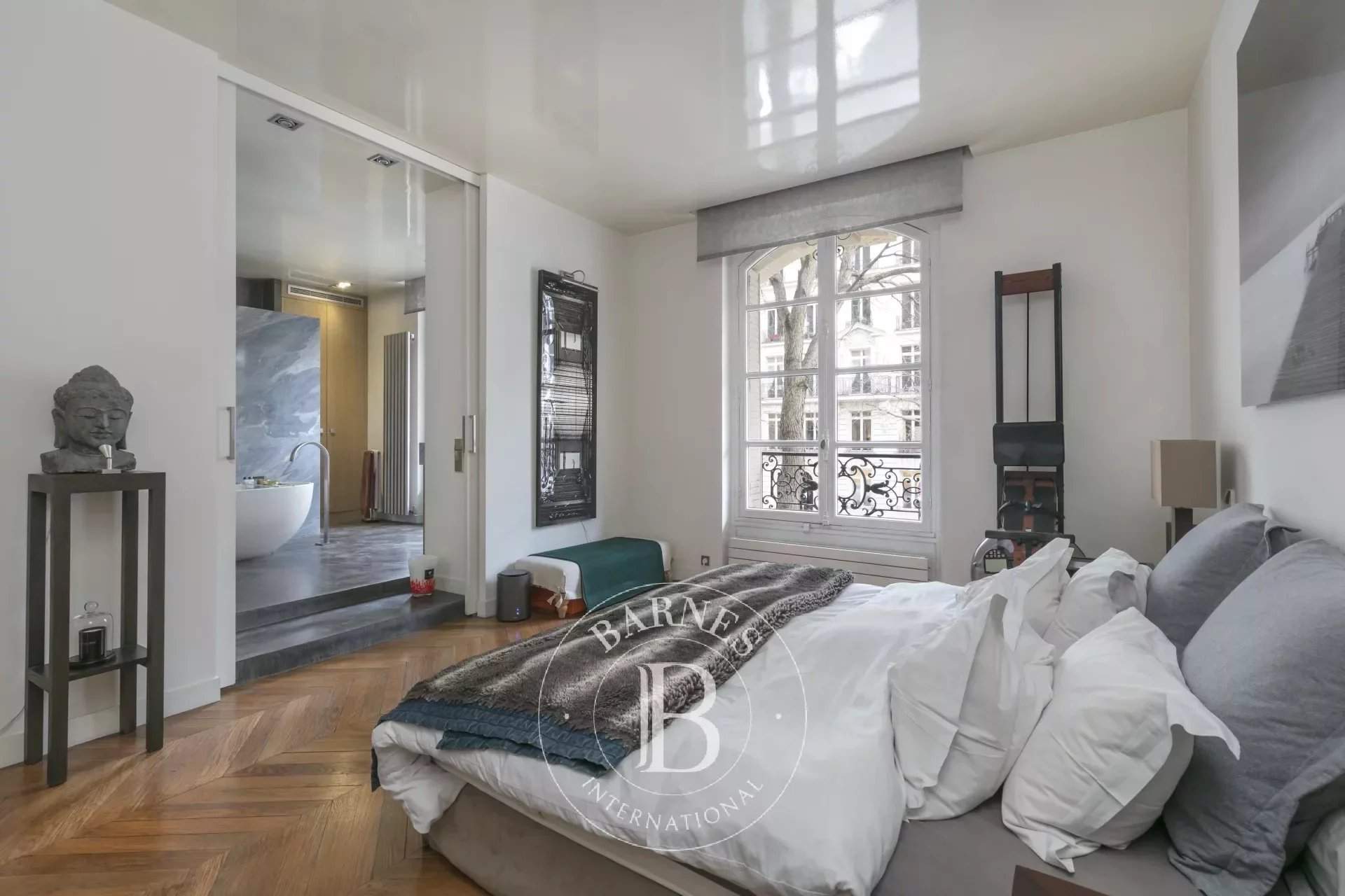 Paris  - Apartment 4 Bedrooms - picture 14