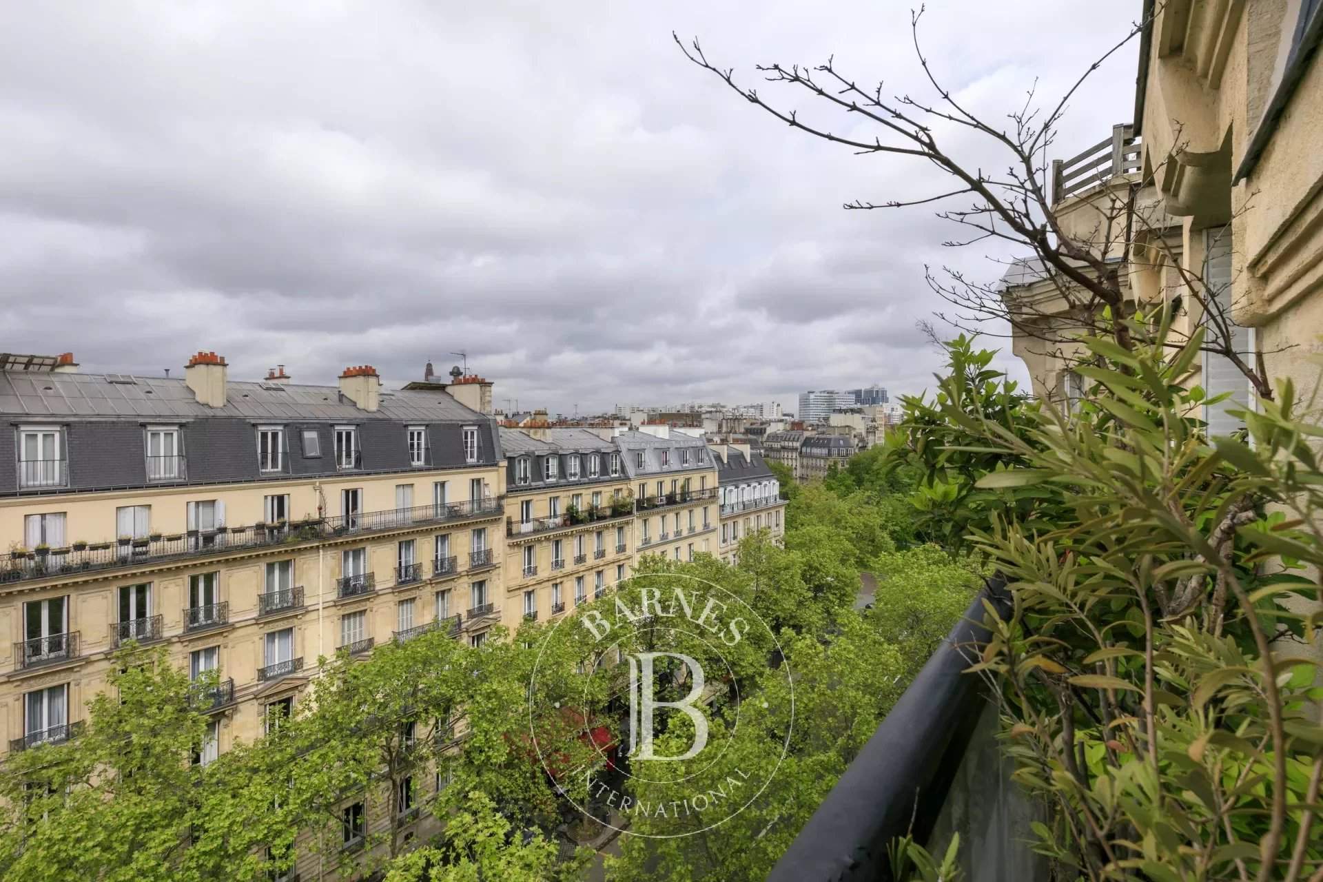 Paris  - Appartement 7 Pièces 5 Chambres - picture 15