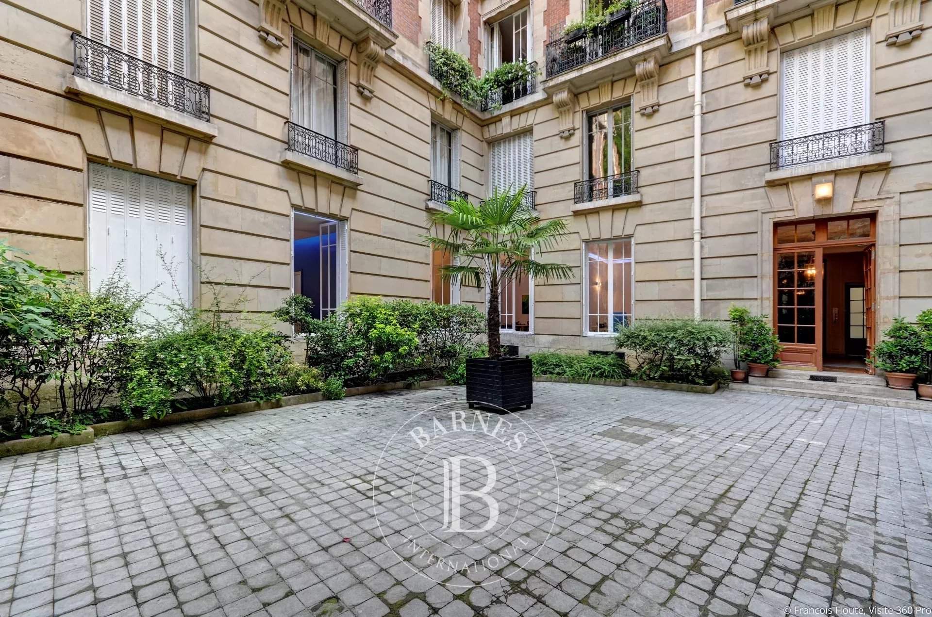 Paris  - Appartement 5 Pièces - picture 8