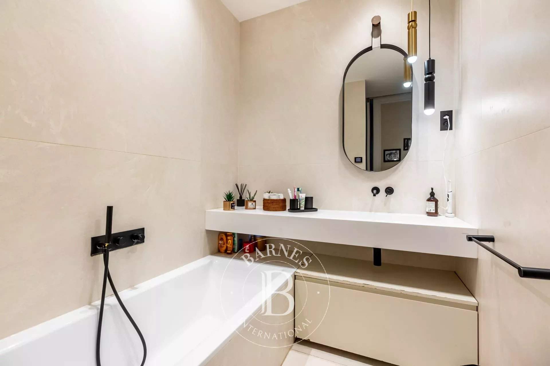 Paris  - Appartement 6 Pièces 4 Chambres - picture 13