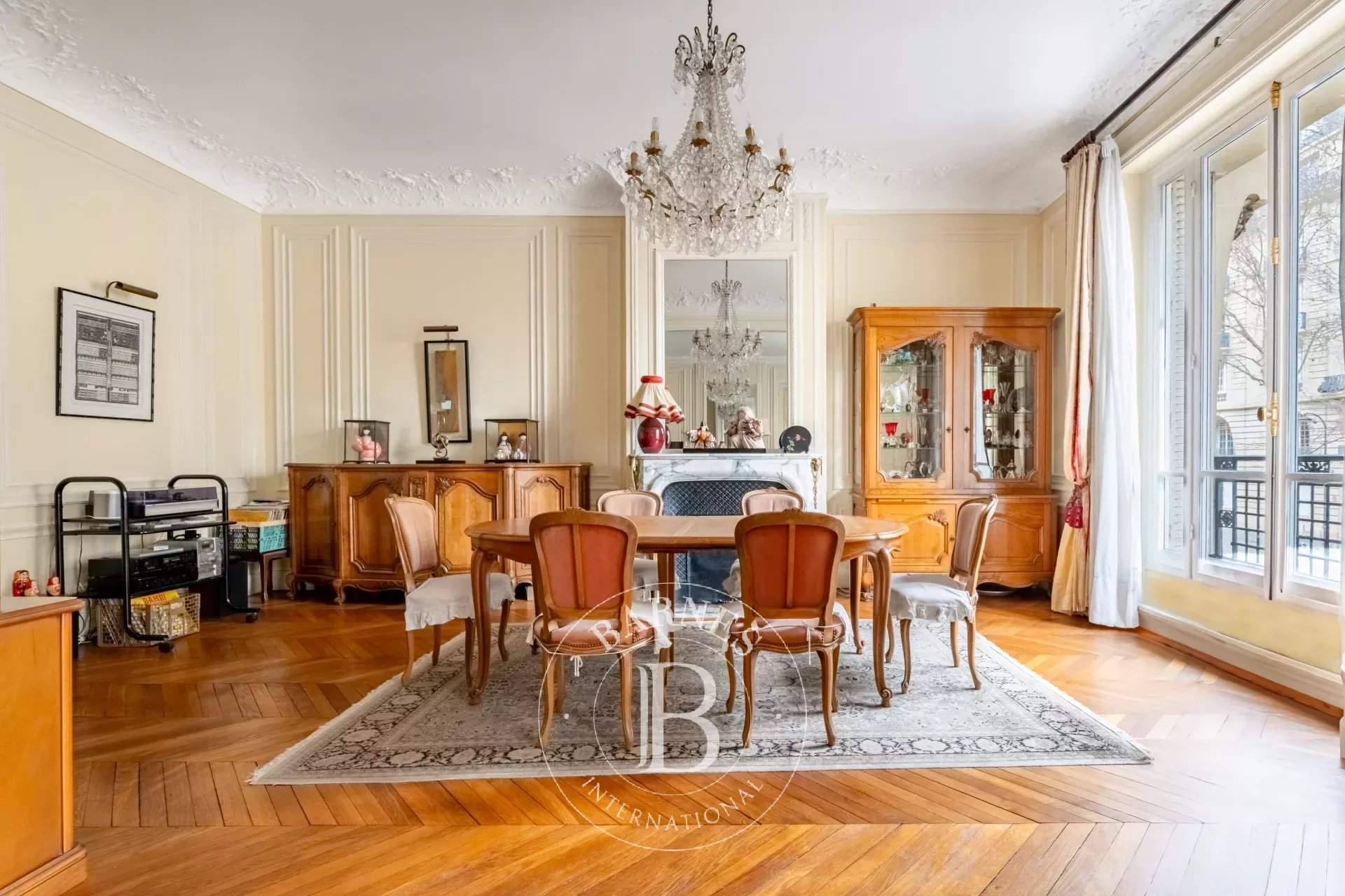 Paris  - Apartment 4 Bedrooms - picture 3