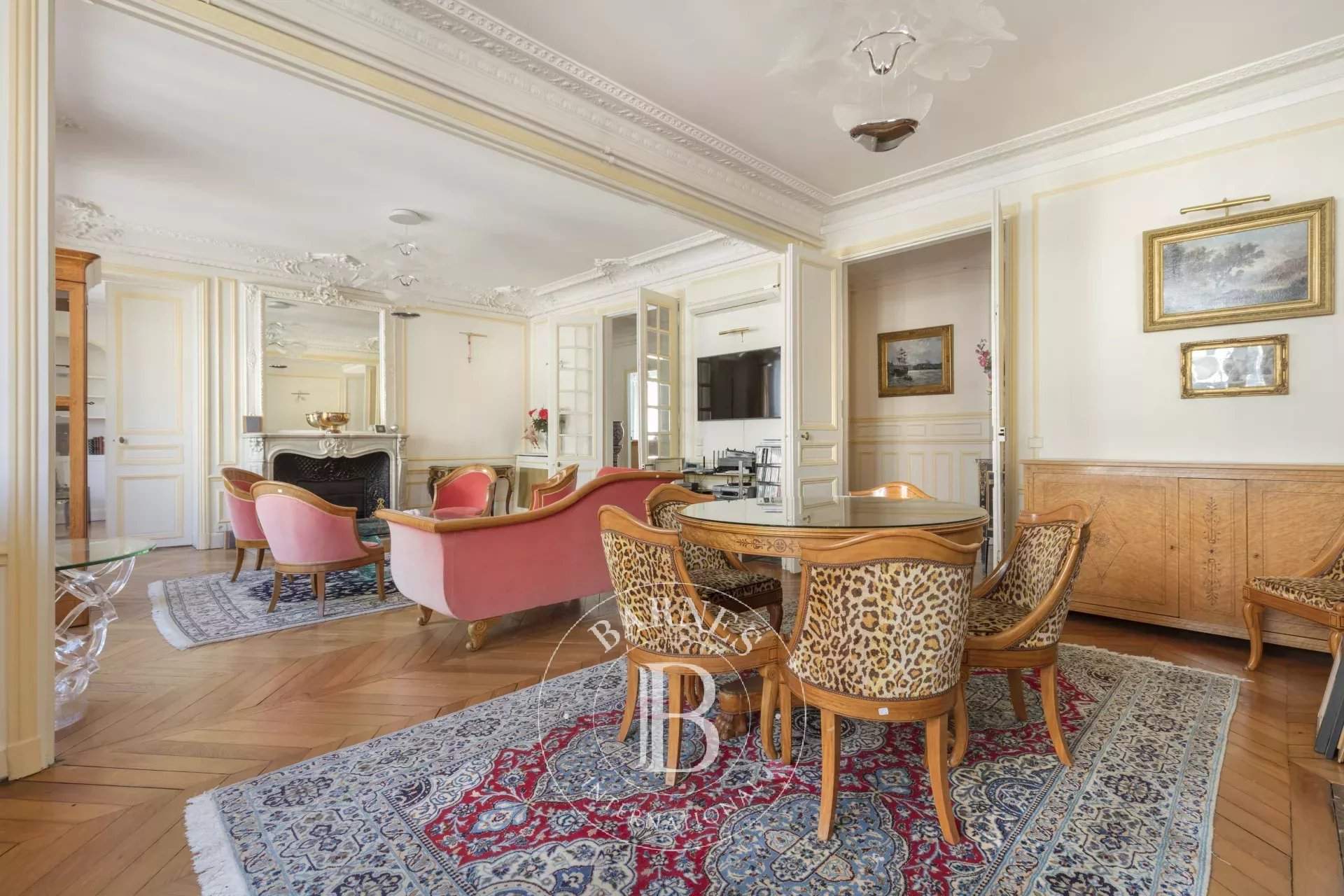 Paris  - Apartment 4 Bedrooms - picture 3