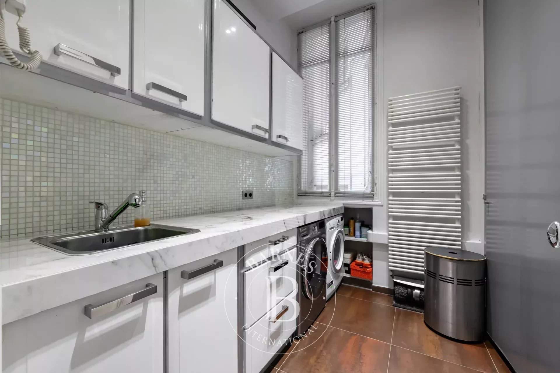 Paris  - Apartment 3 Bedrooms - picture 10