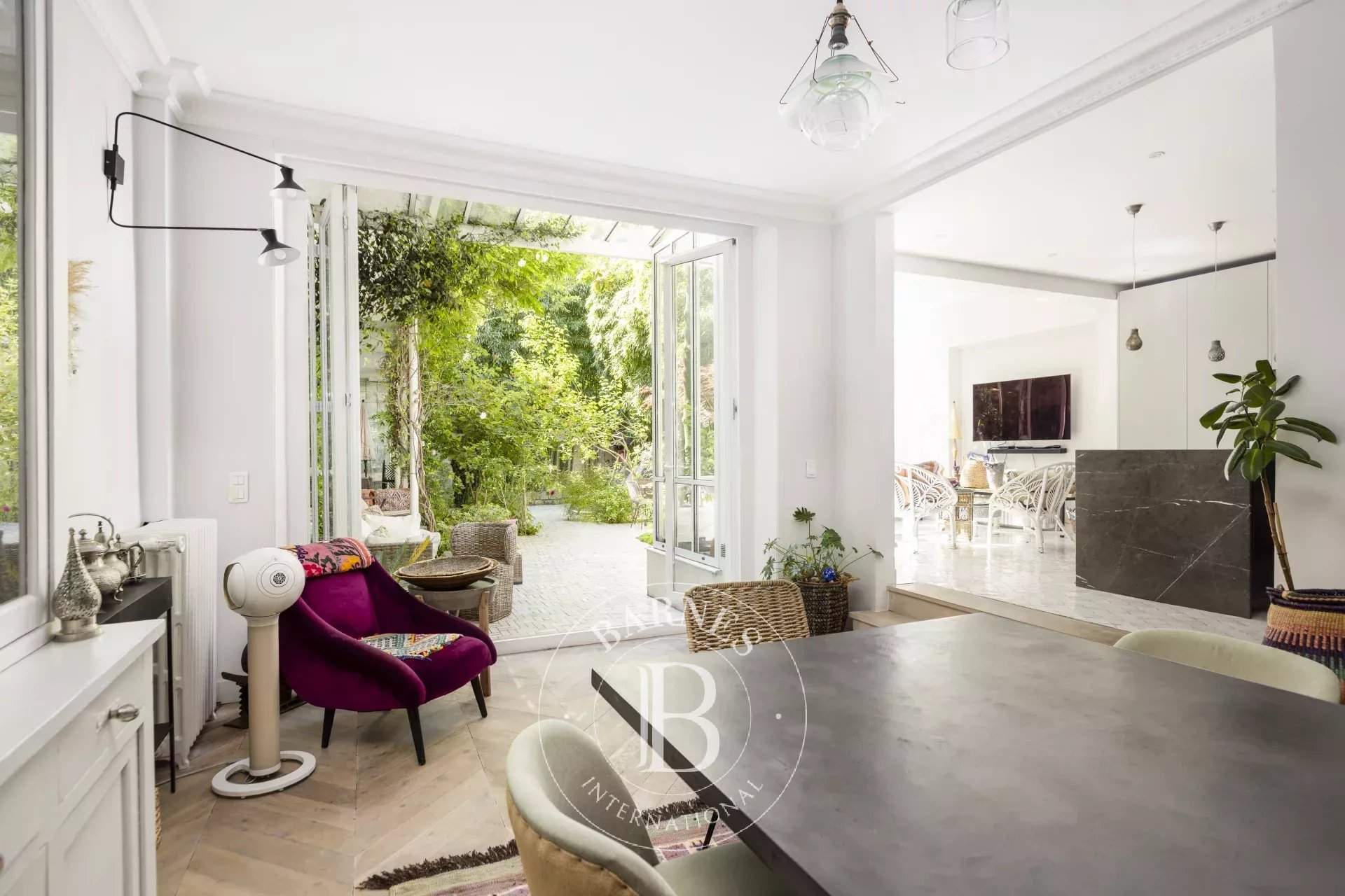 Paris  - Apartment 6 Bedrooms - picture 13
