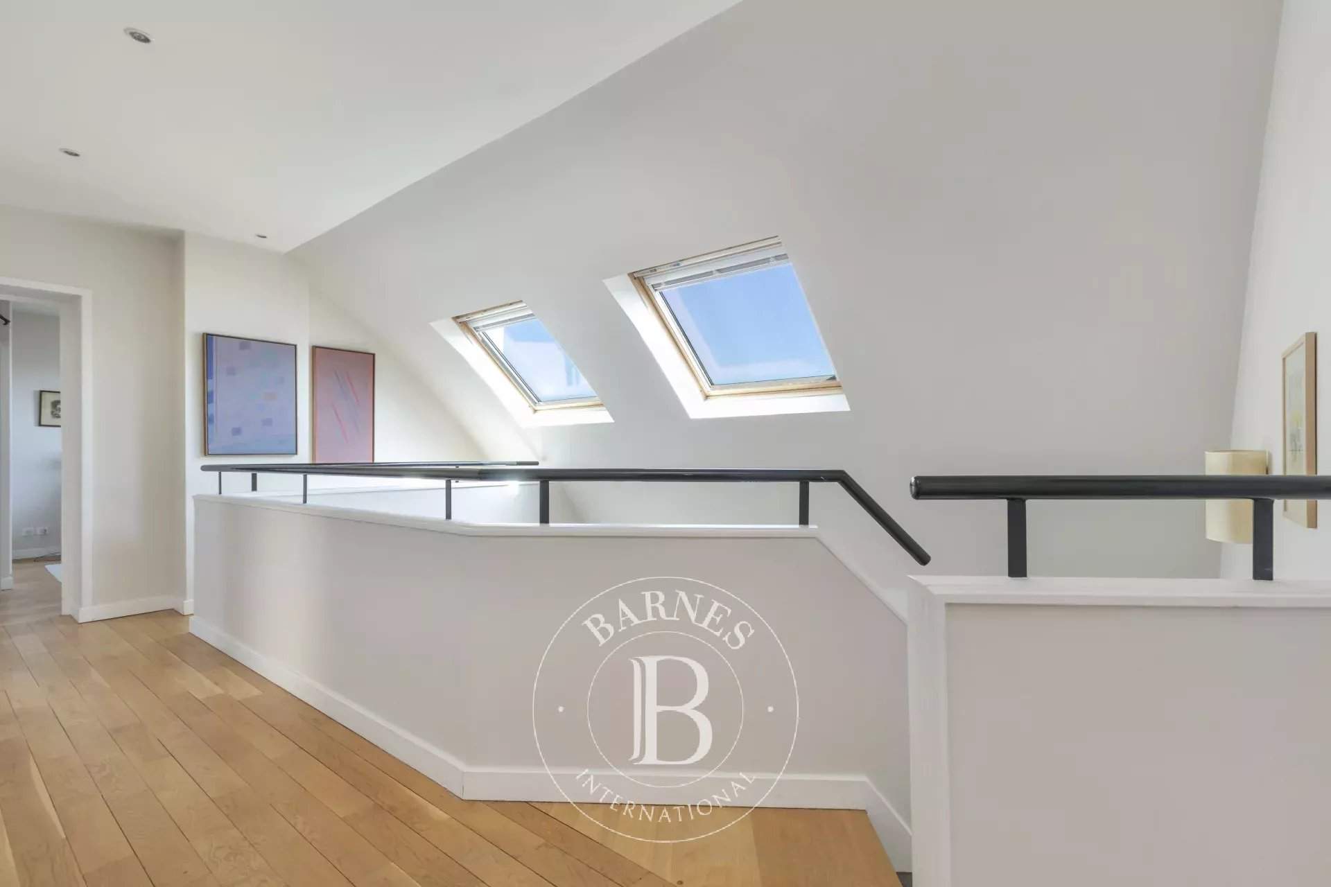 Paris  - Apartment 3 Bedrooms - picture 8