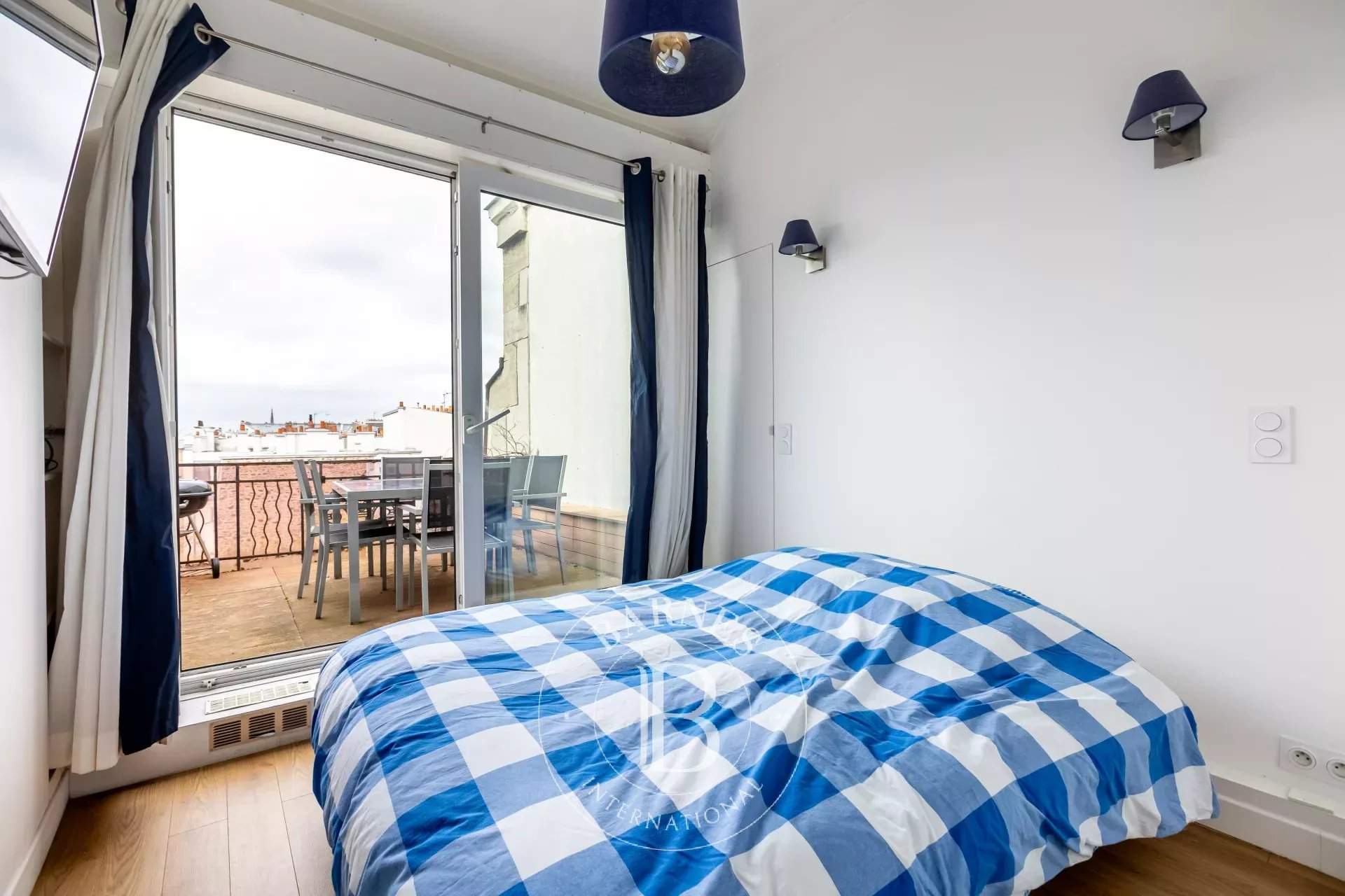 Paris  - Apartment 4 Bedrooms - picture 8