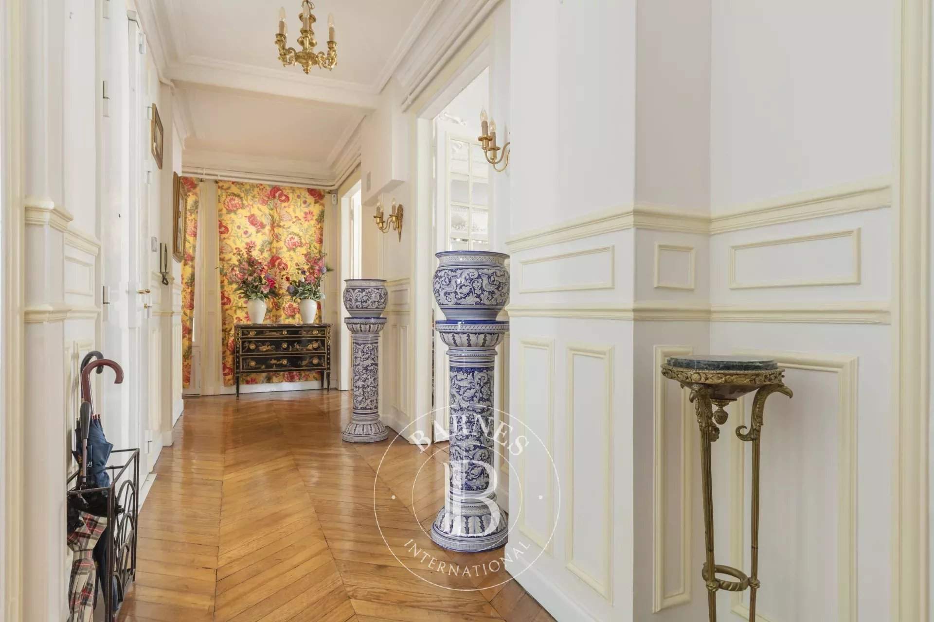 Paris  - Apartment 4 Bedrooms - picture 9