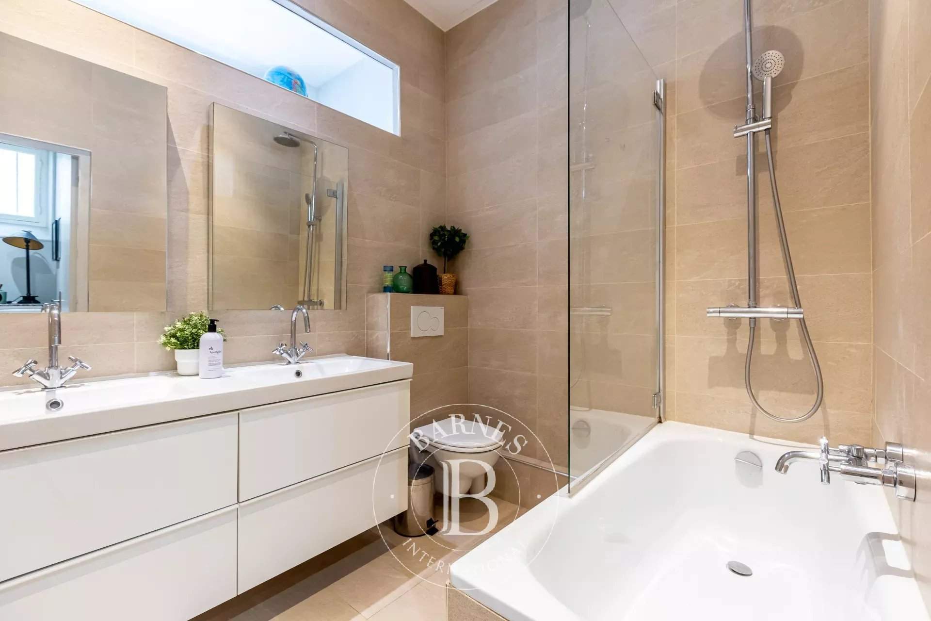 Paris  - Apartment 4 Bedrooms - picture 15