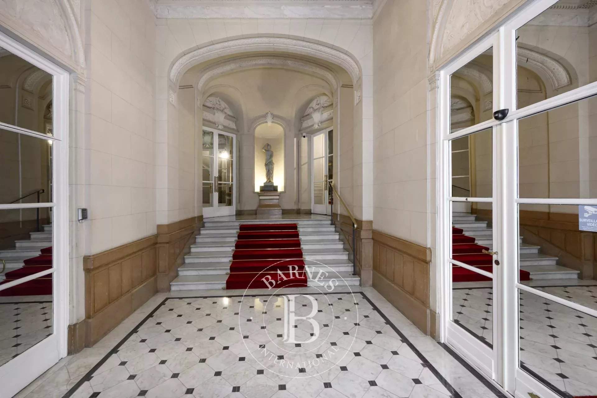 Paris  - Appartement 6 Pi&egrave;ces 3 Chambres - picture 18