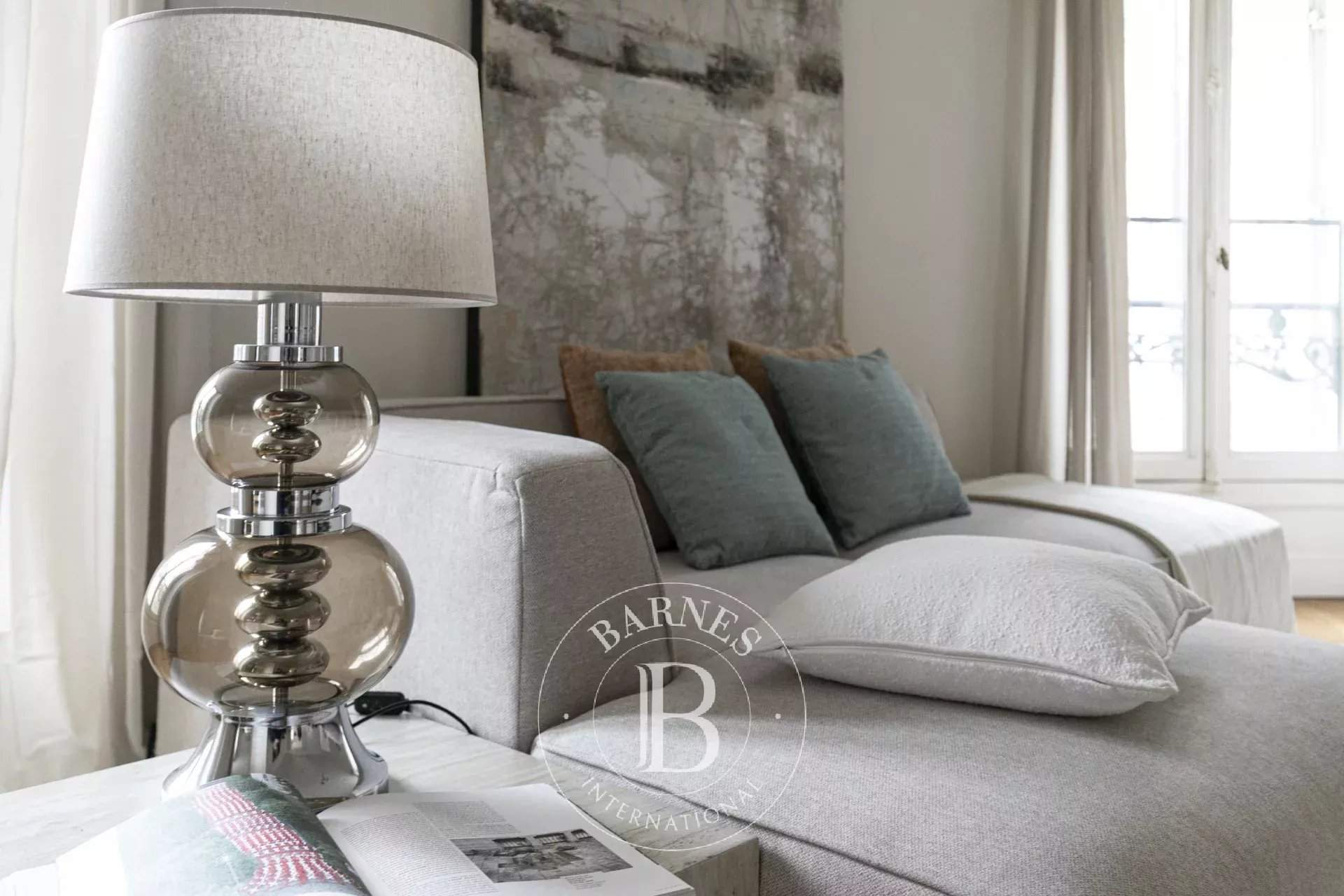 Paris  - Apartment 3 Bedrooms - picture 20