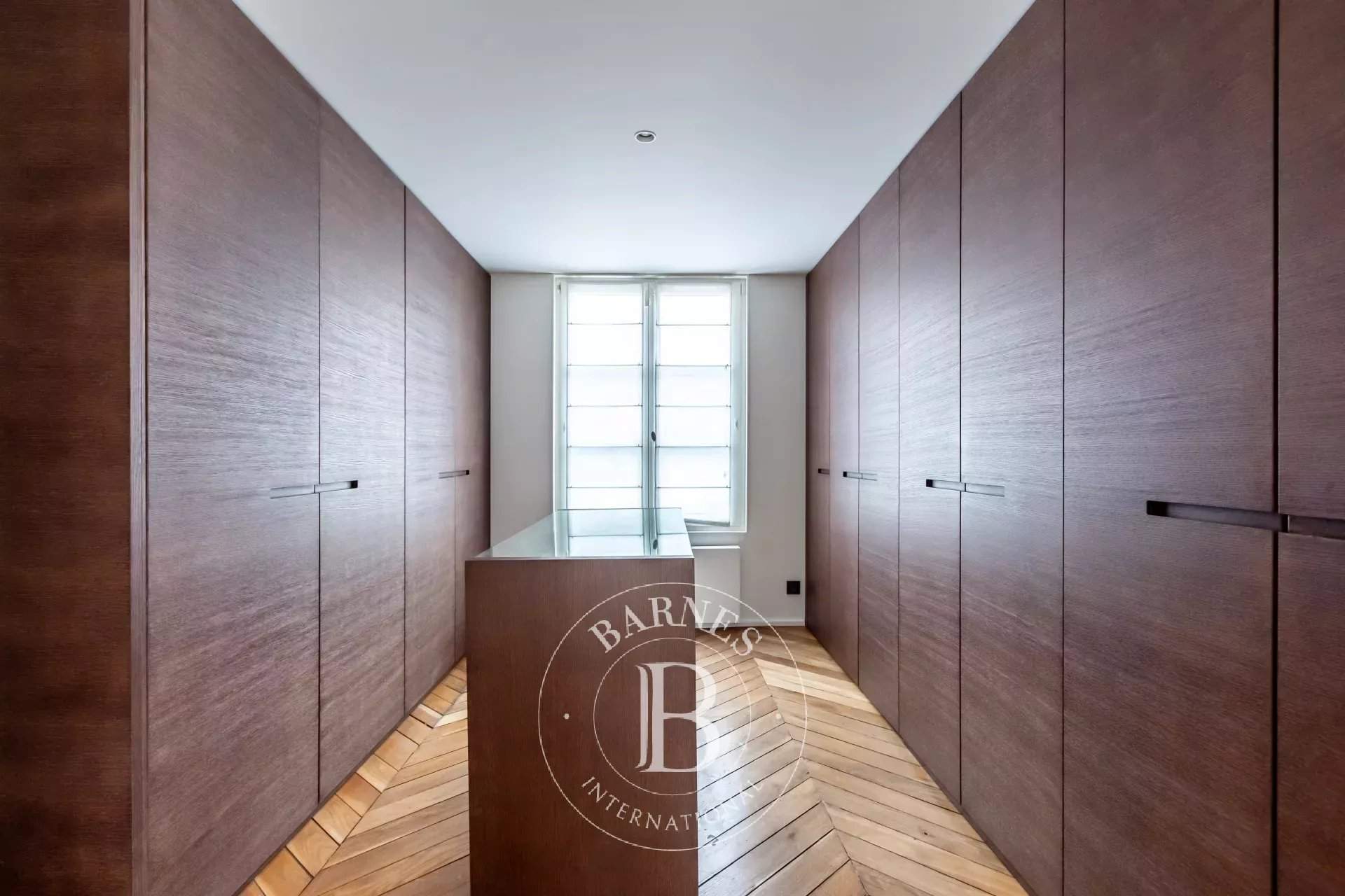 Paris  - Appartement 6 Pi&egrave;ces 3 Chambres - picture 8