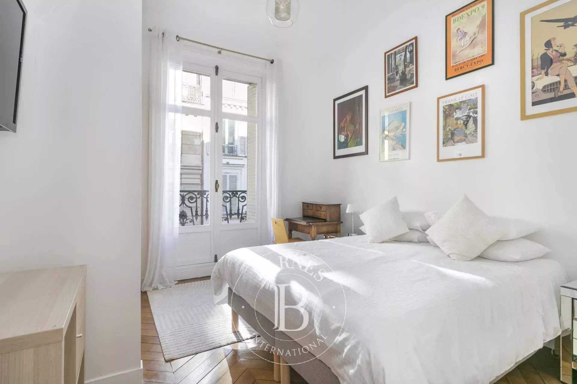 Paris  - Appartement 4 Pi&egrave;ces 3 Chambres - picture 5