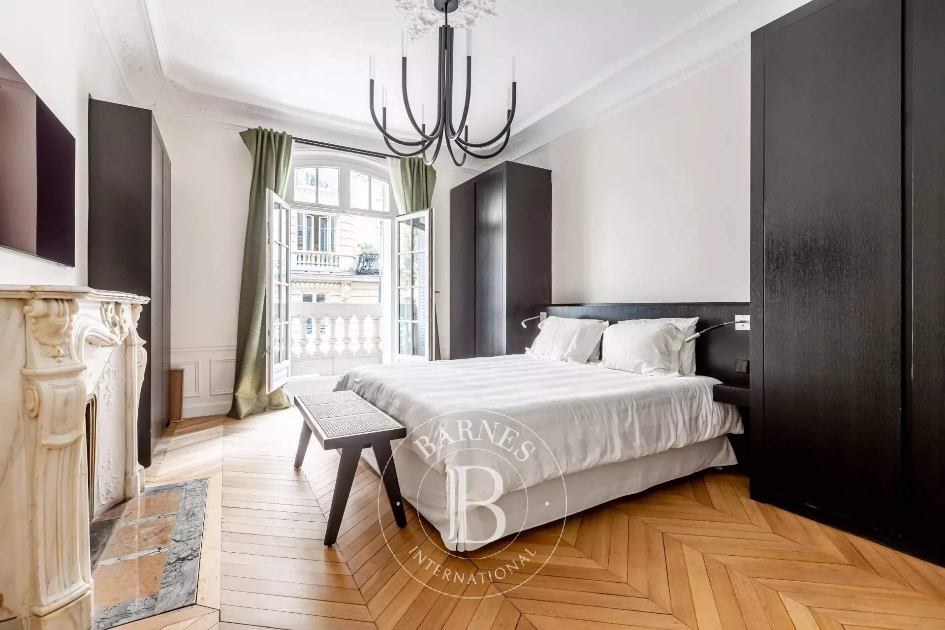 Paris  - Appartement 6 Pièces 3 Chambres - picture 10