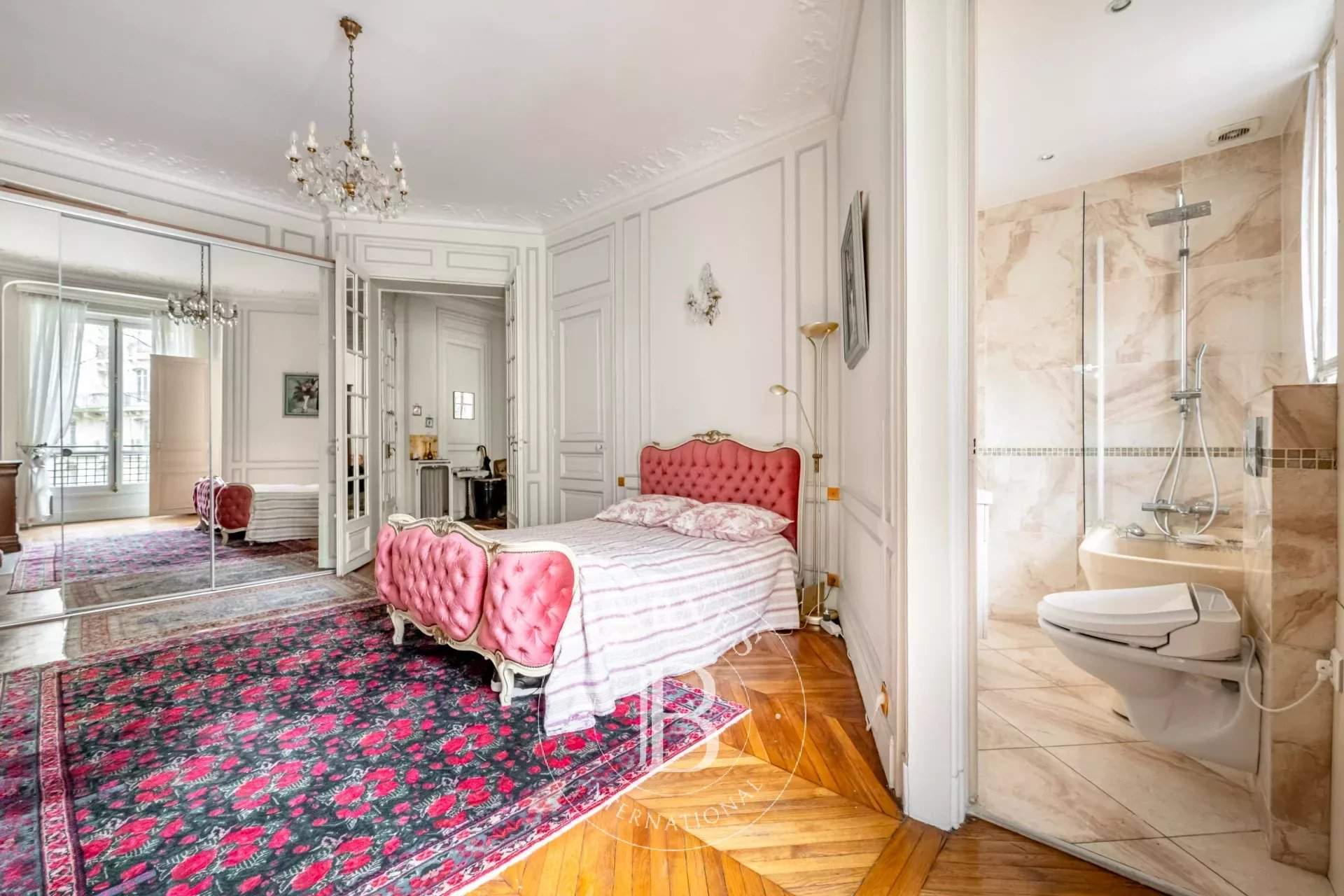 Paris  - Apartment 4 Bedrooms - picture 13