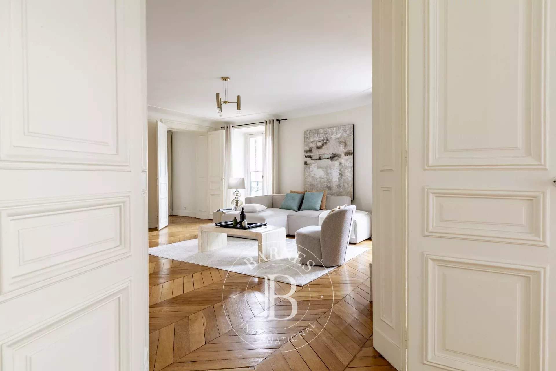 Paris  - Apartment 3 Bedrooms - picture 13