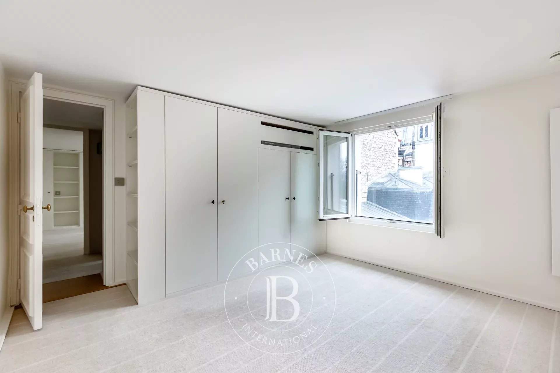 Paris  - Appartement 6 Pi&egrave;ces 3 Chambres - picture 11