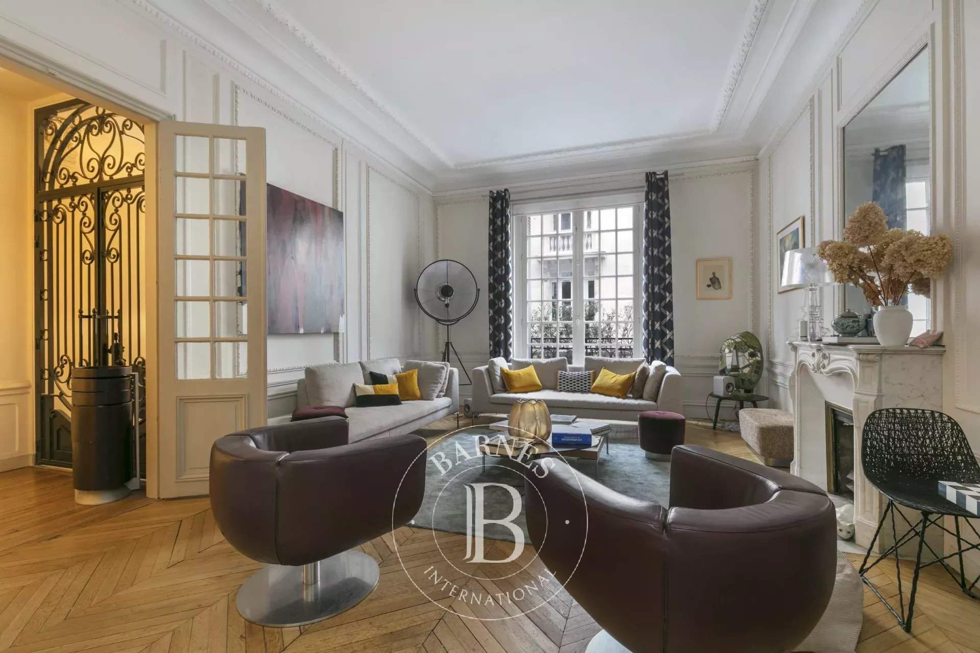 Paris  - Mansion 6 Bedrooms - picture 6