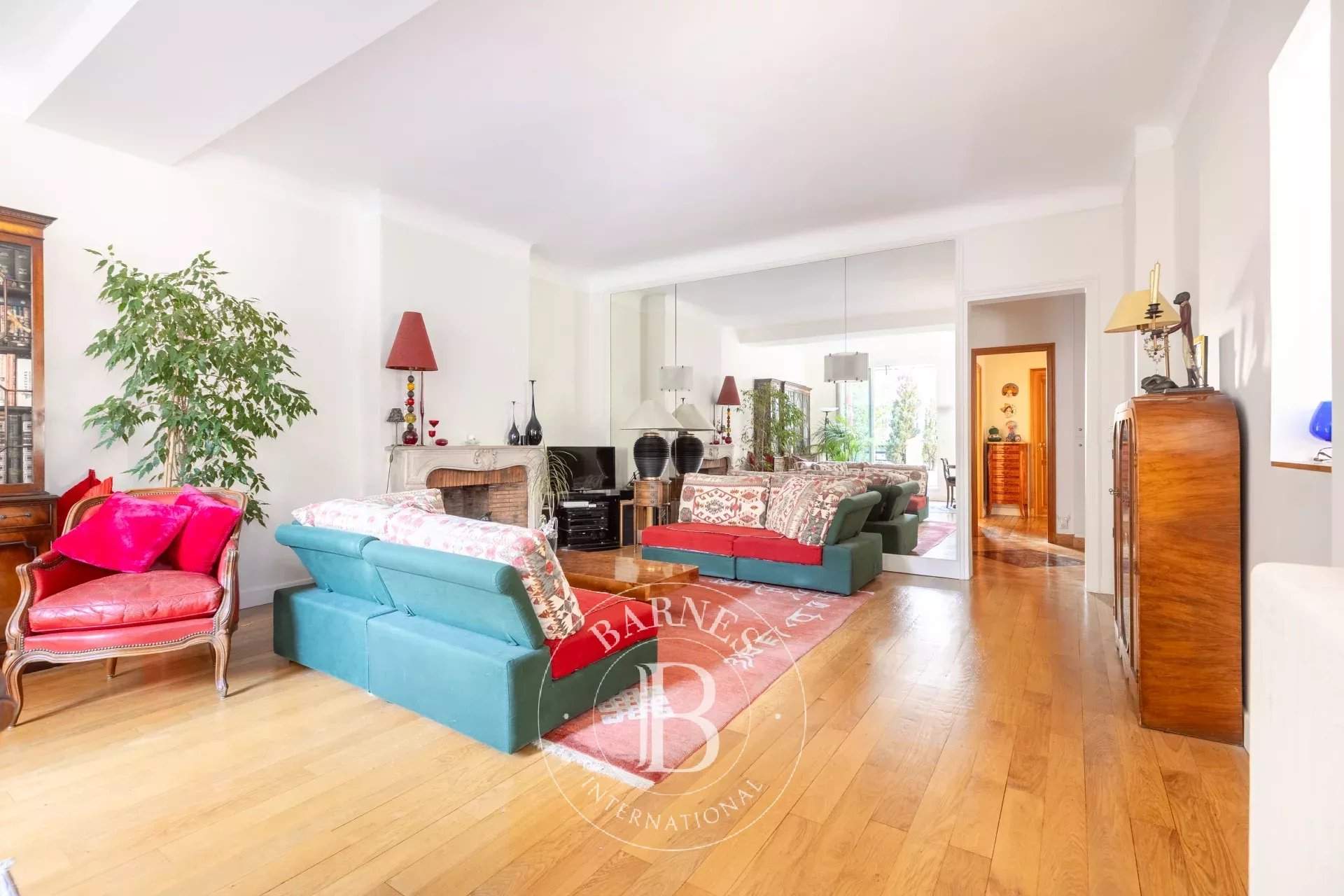 Paris  - Apartment 3 Bedrooms - picture 5