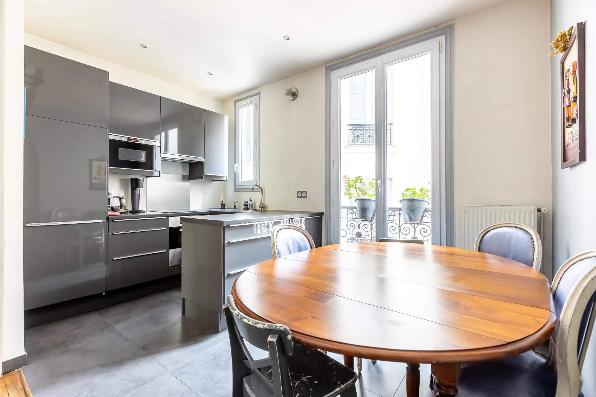 Paris  - Apartment 4 Bedrooms - picture 17