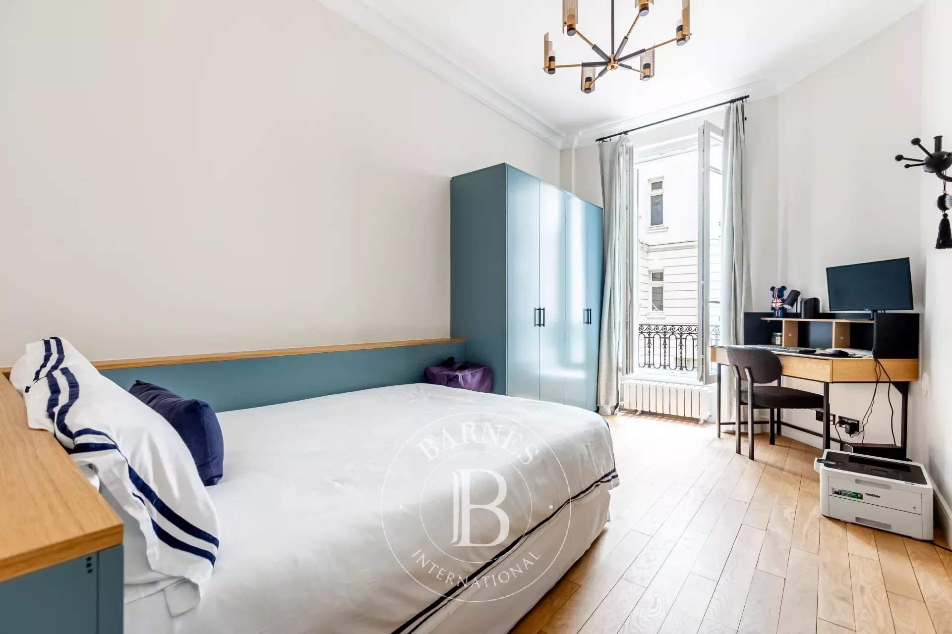 Paris  - Appartement 6 Pièces 3 Chambres - picture 14