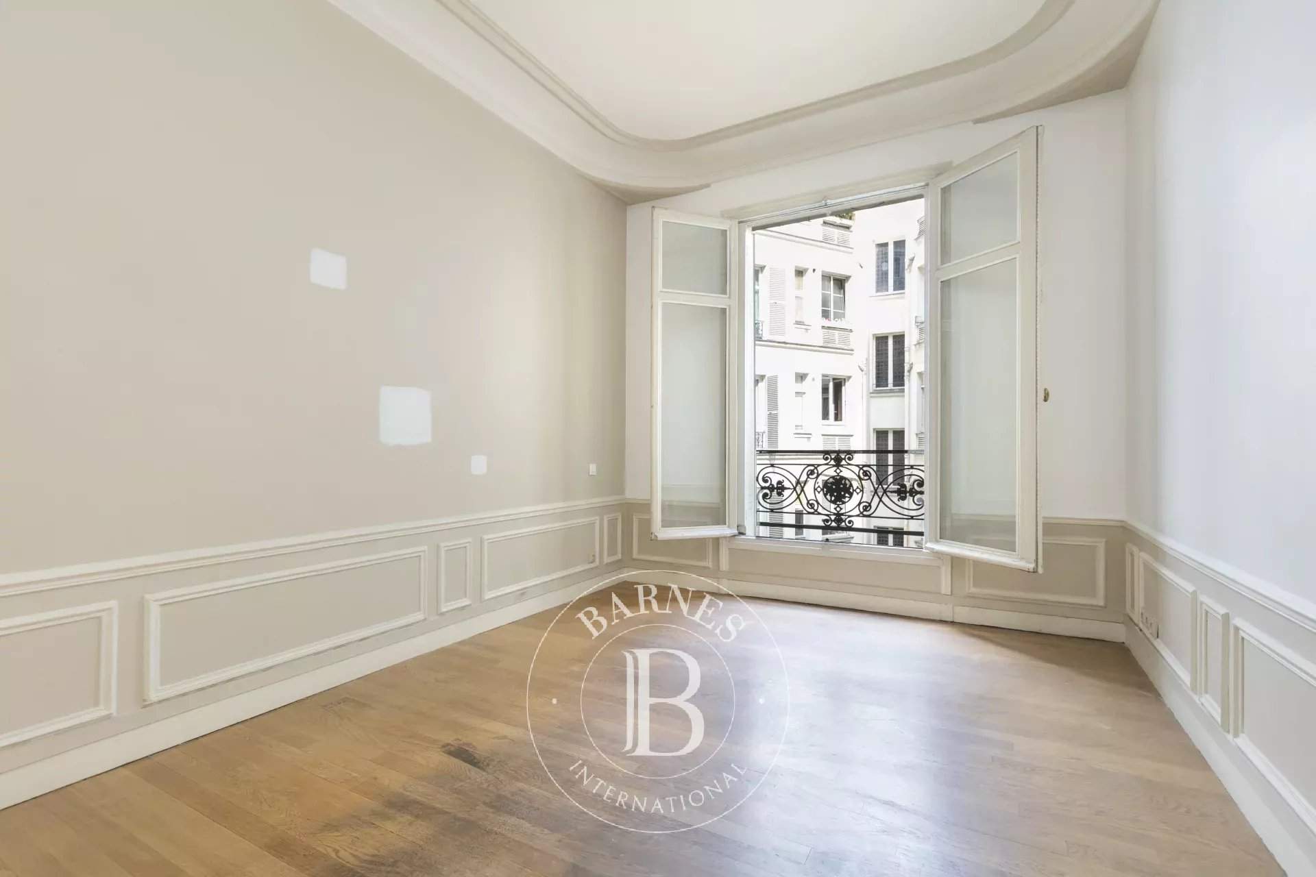 Paris  - Appartement 4 Pièces 3 Chambres - picture 8