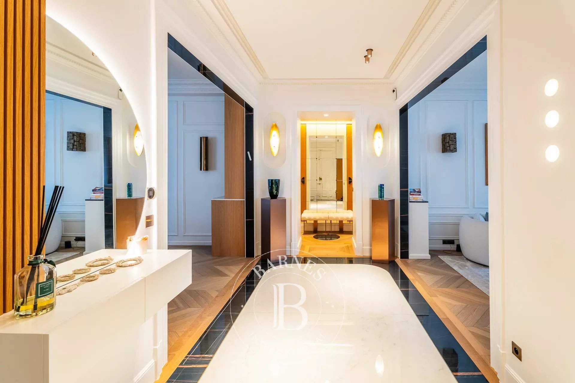 Paris  - Apartment 3 Bedrooms - picture 4