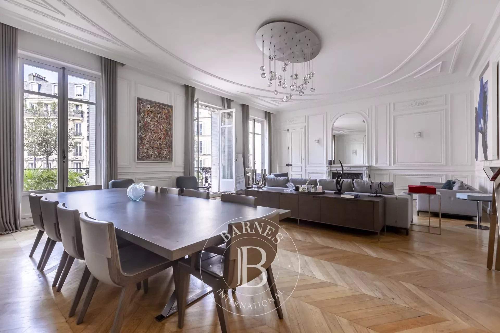 Paris  - Apartment 4 Bedrooms - picture 1