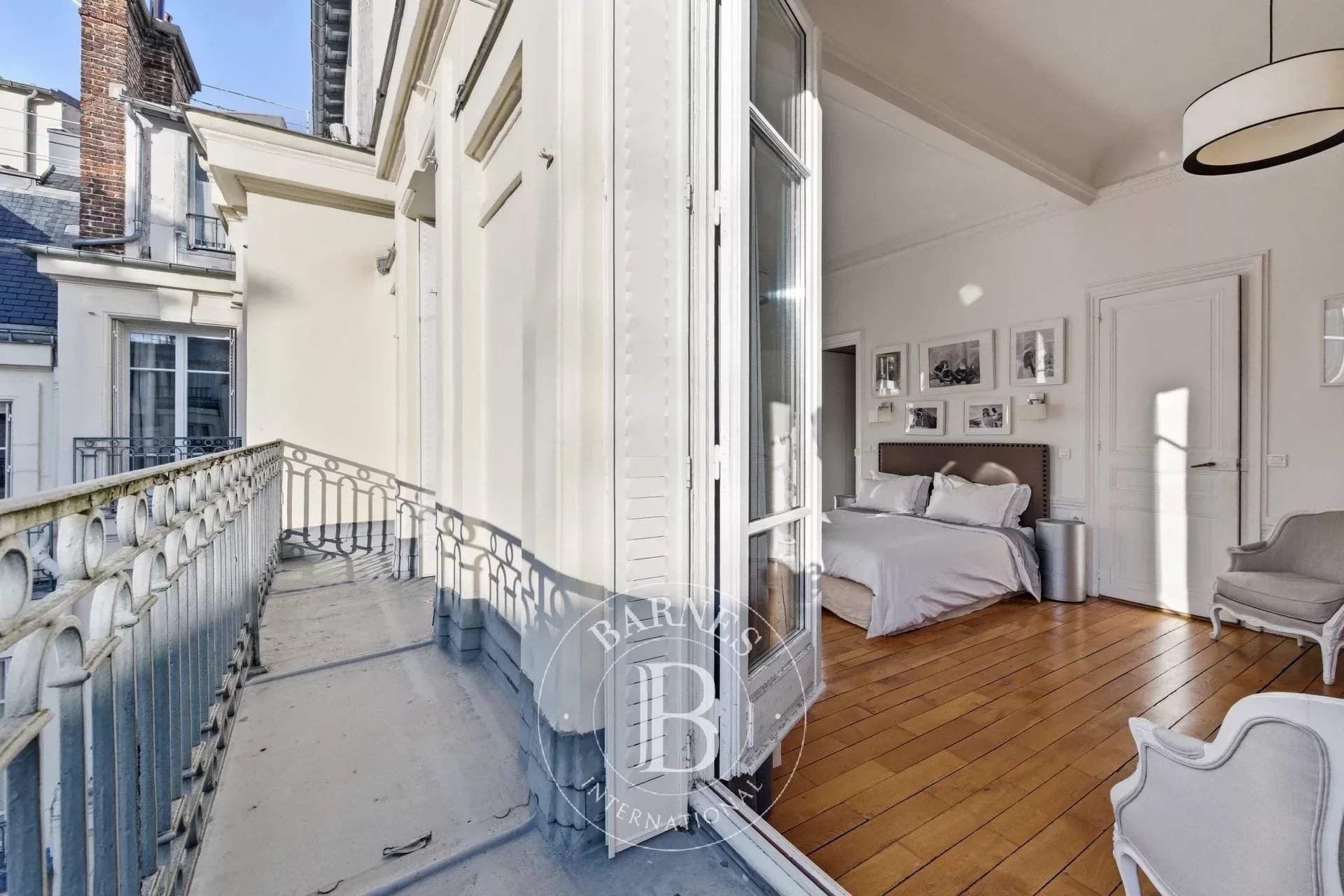 Paris  - Appartement 7 Pi&egrave;ces 4 Chambres - picture 11