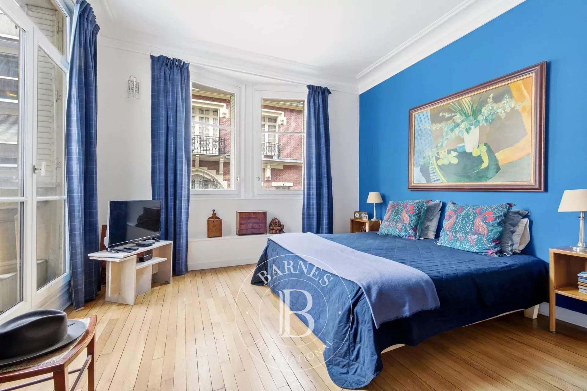 Paris  - Apartment 3 Bedrooms - picture 9