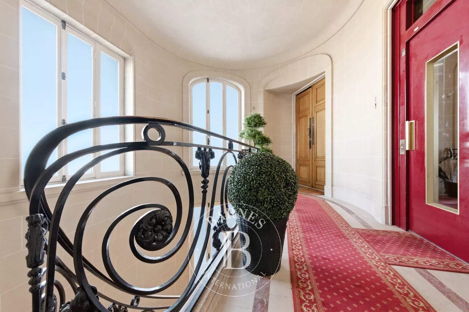 Paris  - Appartement 7 Pi&egrave;ces 4 Chambres - picture 16