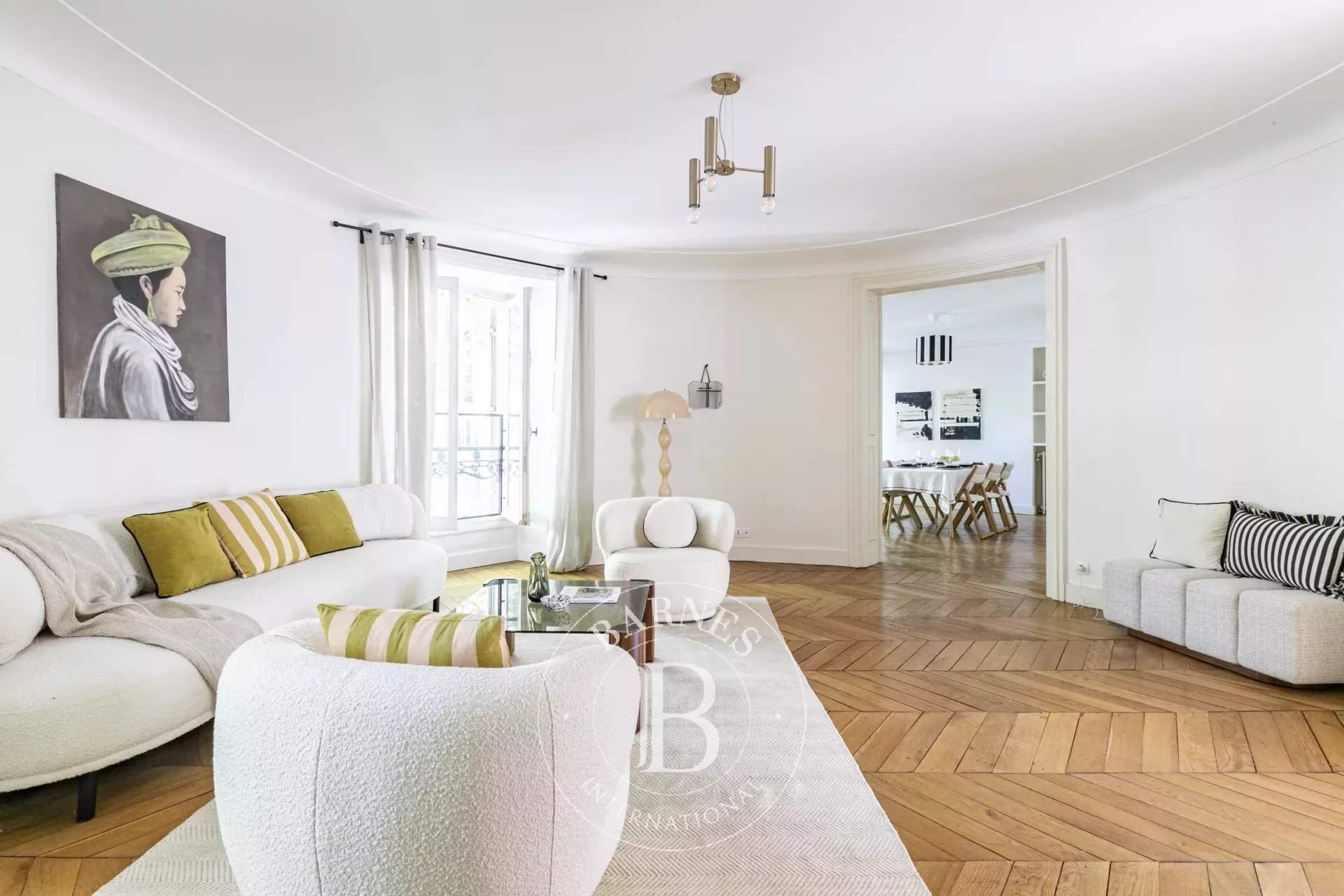 Paris  - Appartement 5 Pi&egrave;ces 3 Chambres - picture 4