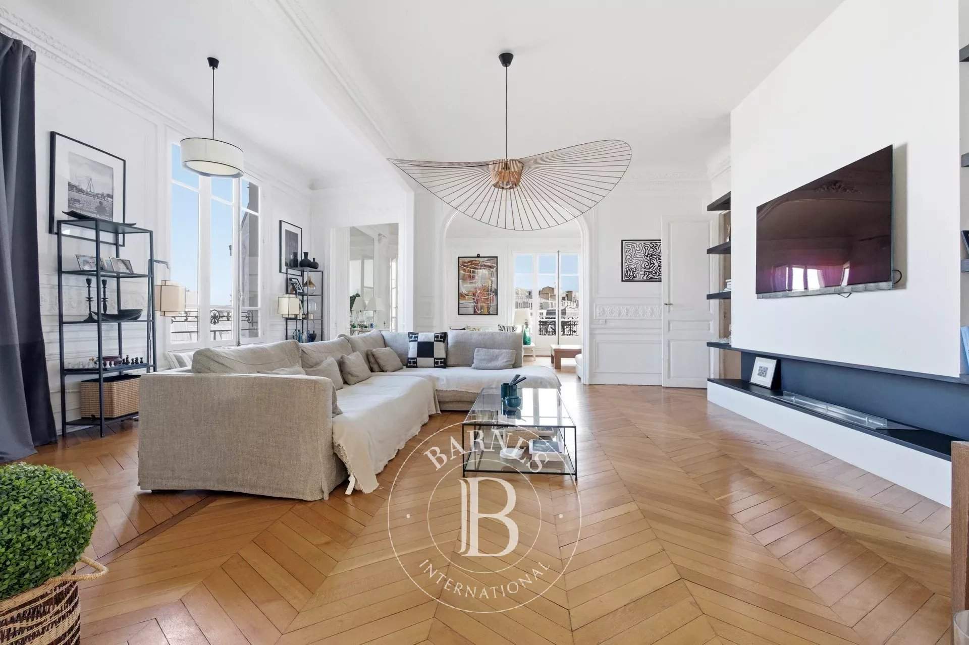 Paris  - Appartement 7 Pi&egrave;ces 4 Chambres - picture 5