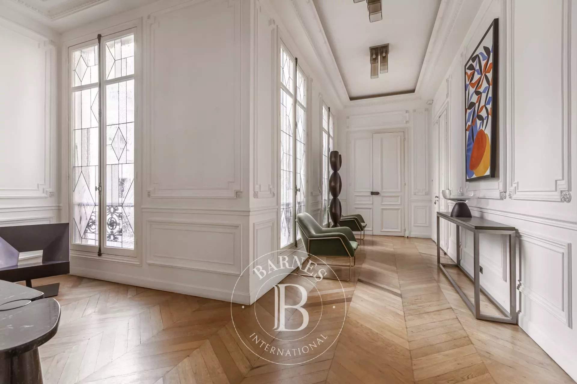Paris  - Apartment 4 Bedrooms - picture 4