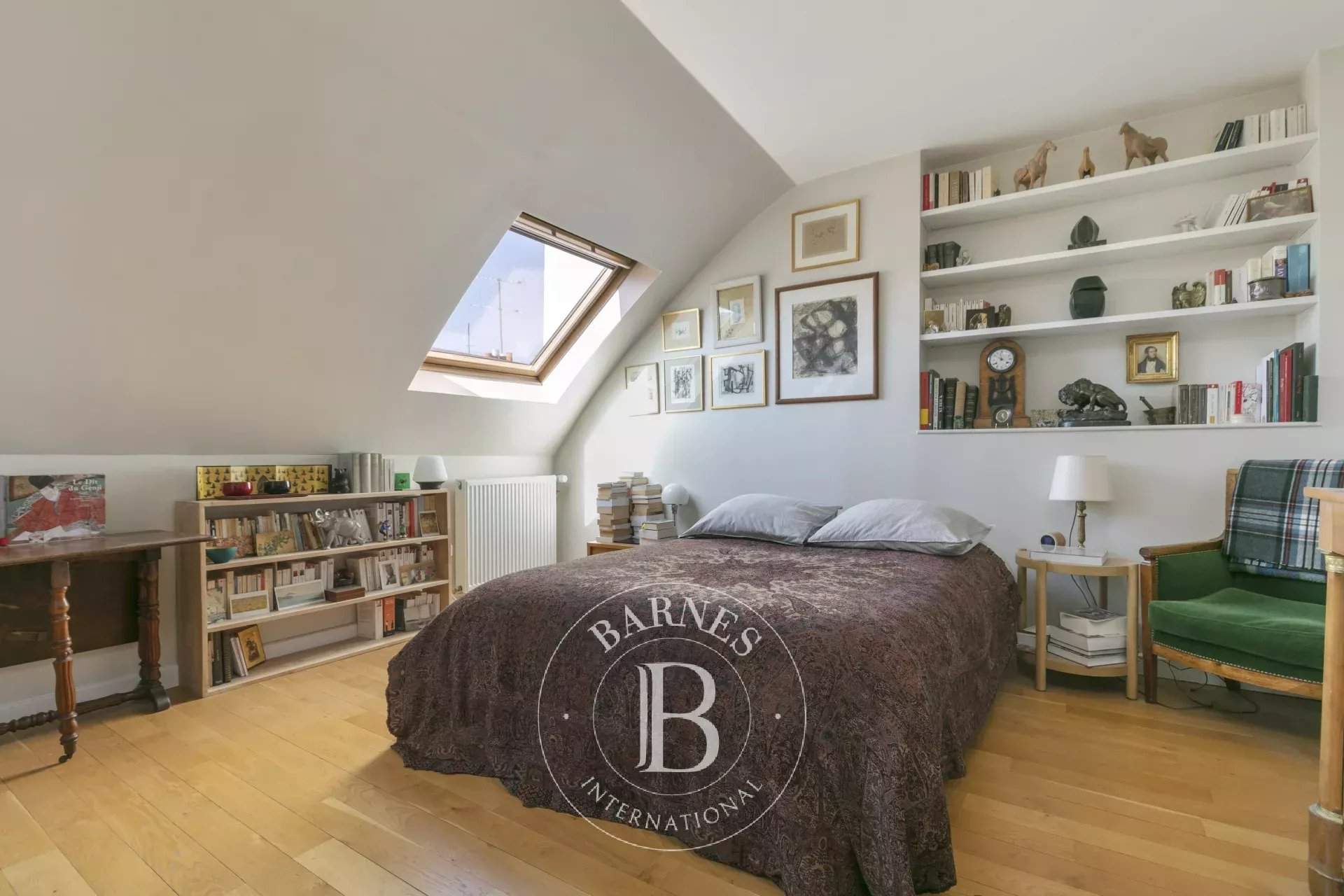 Paris  - Apartment 3 Bedrooms - picture 13