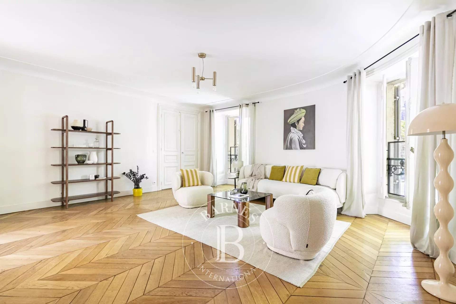 Paris  - Appartement 5 Pi&egrave;ces 3 Chambres - picture 8