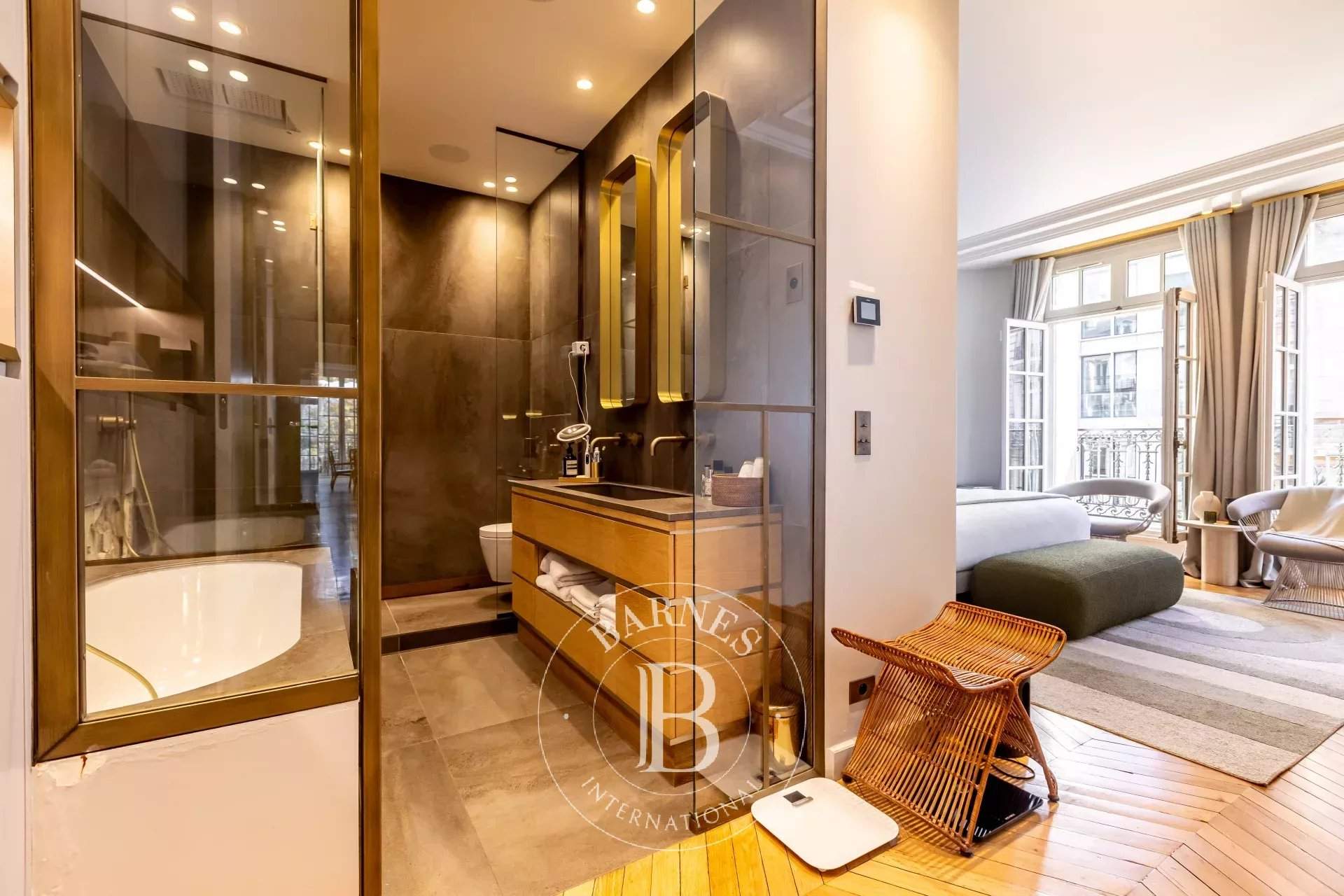 Paris  - Appartement 6 Pièces 4 Chambres - picture 9