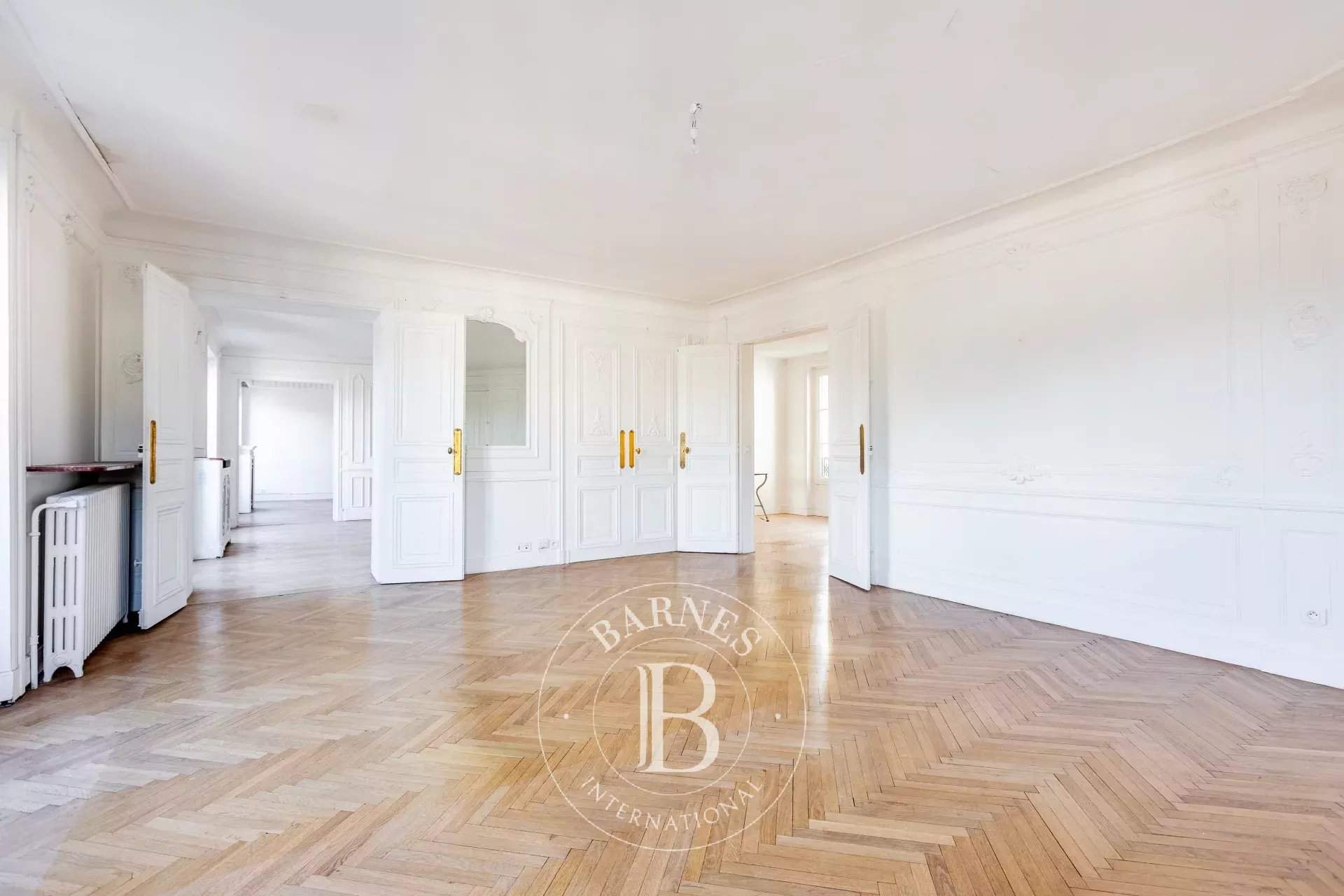 Paris  - Appartement 6 Pi&egrave;ces 4 Chambres - picture 14