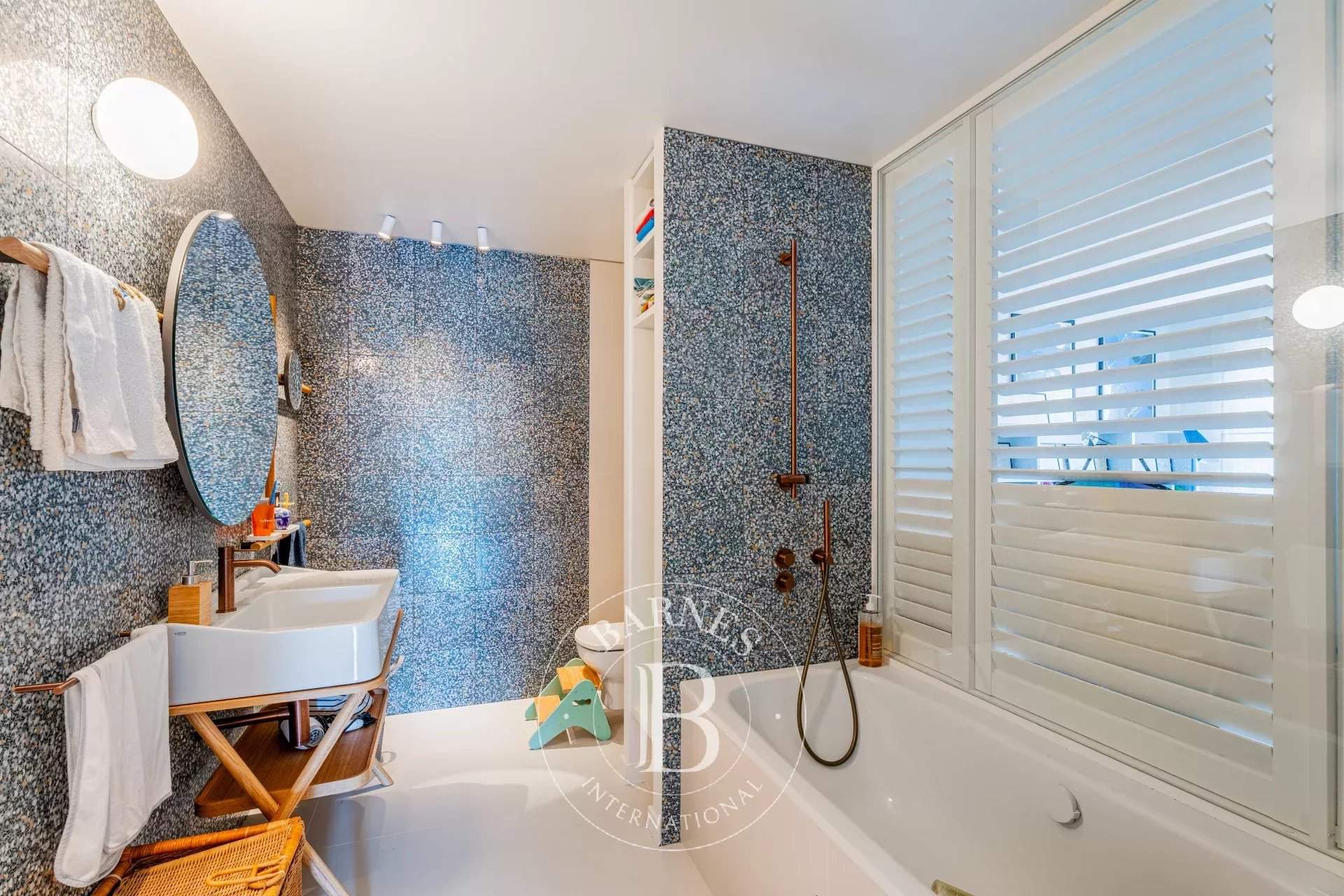 Paris  - Apartment 3 Bedrooms - picture 10